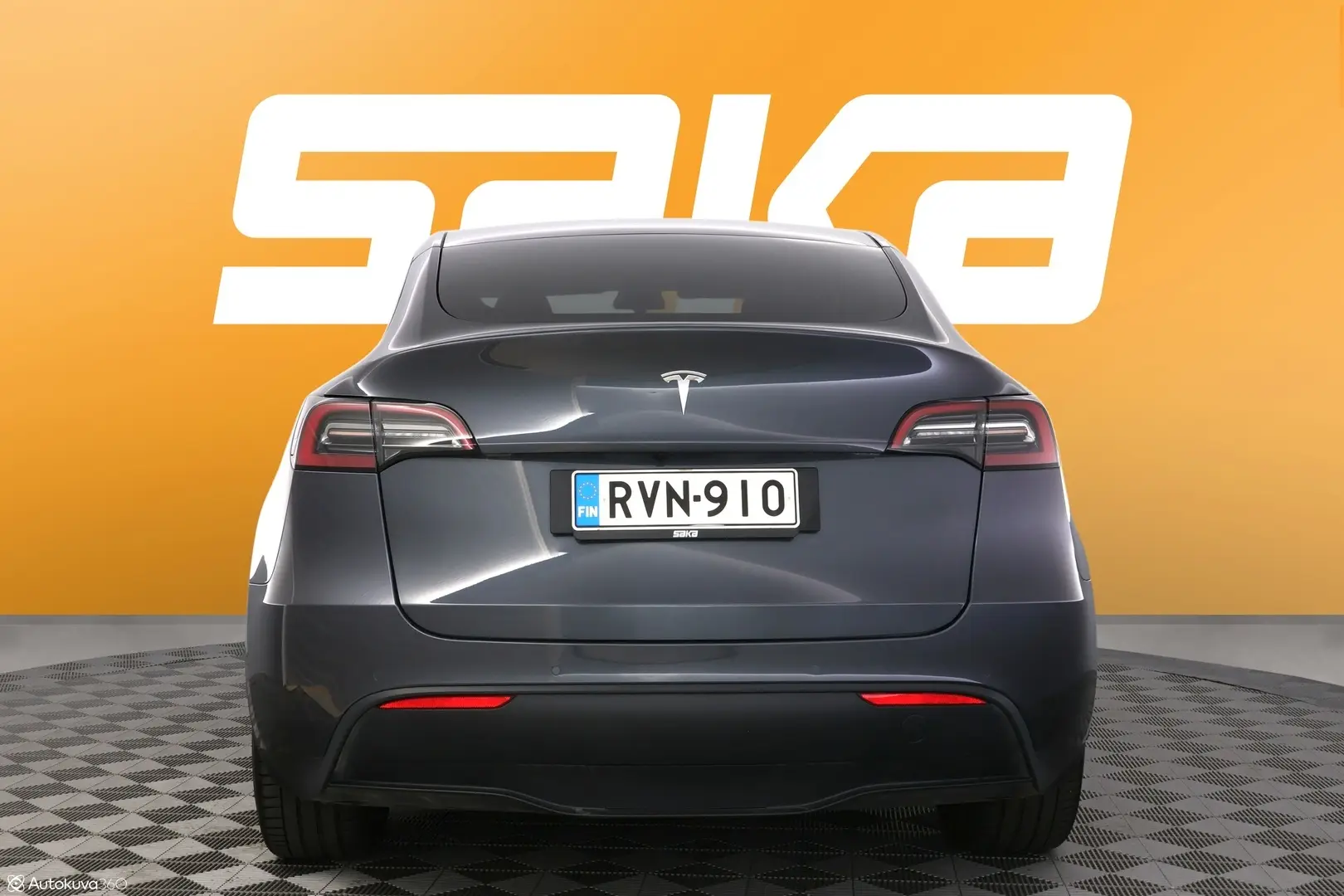 Car Image - 5zFlRhttbwTz7XB4IINVTG