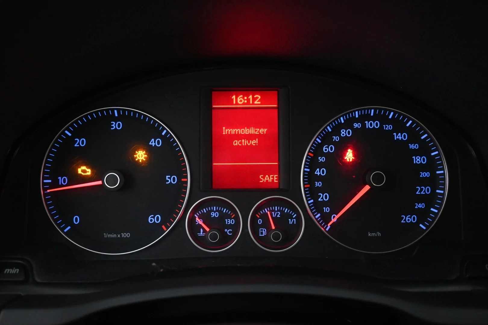 Car Image - 3fLz224NpxAEfJ5rzdVtey