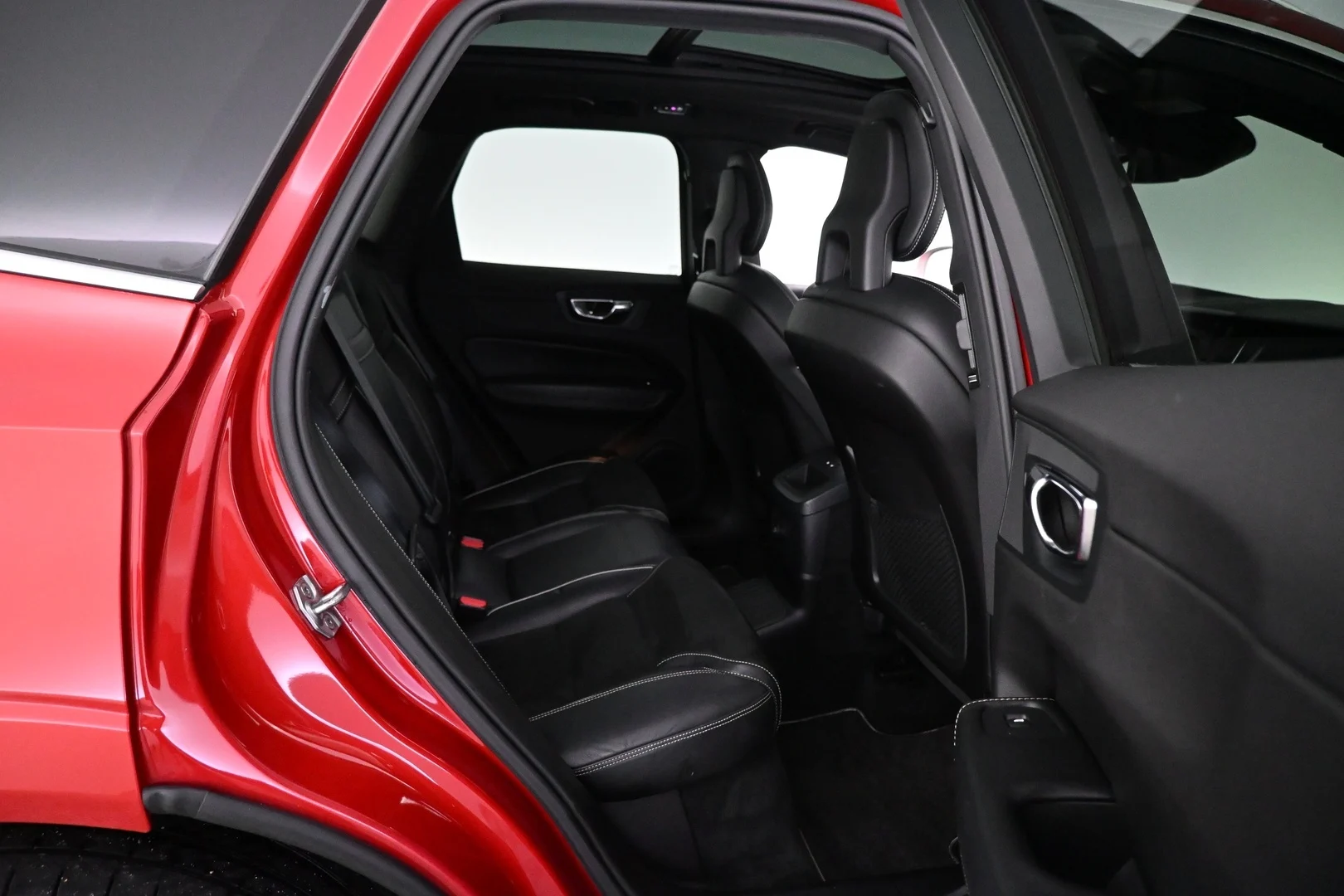 Car Image - 4Ctph6aYfVYQ7fr6ejINA