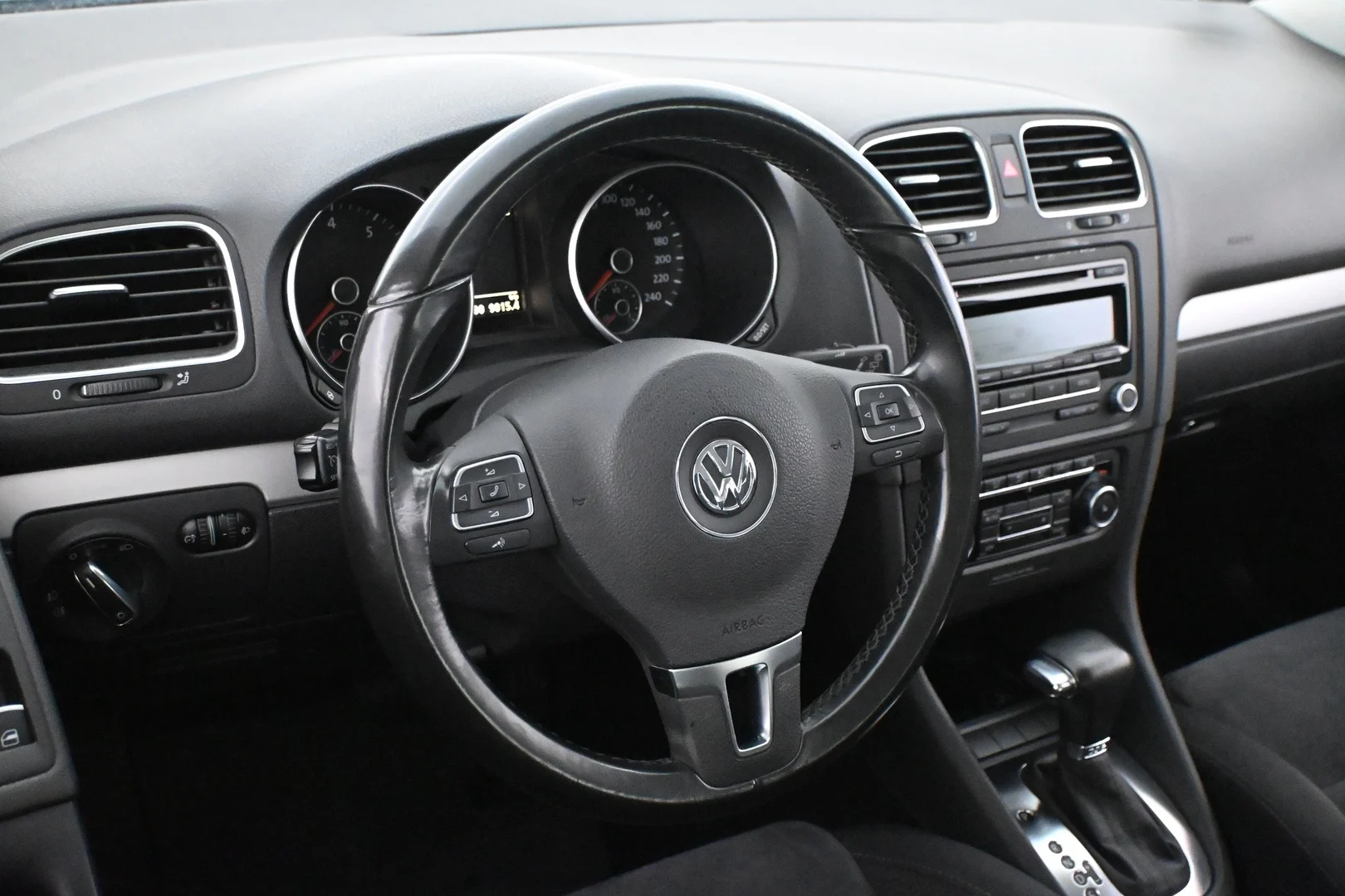 Car Image - 5U10idFNF65OTXwch644Mj