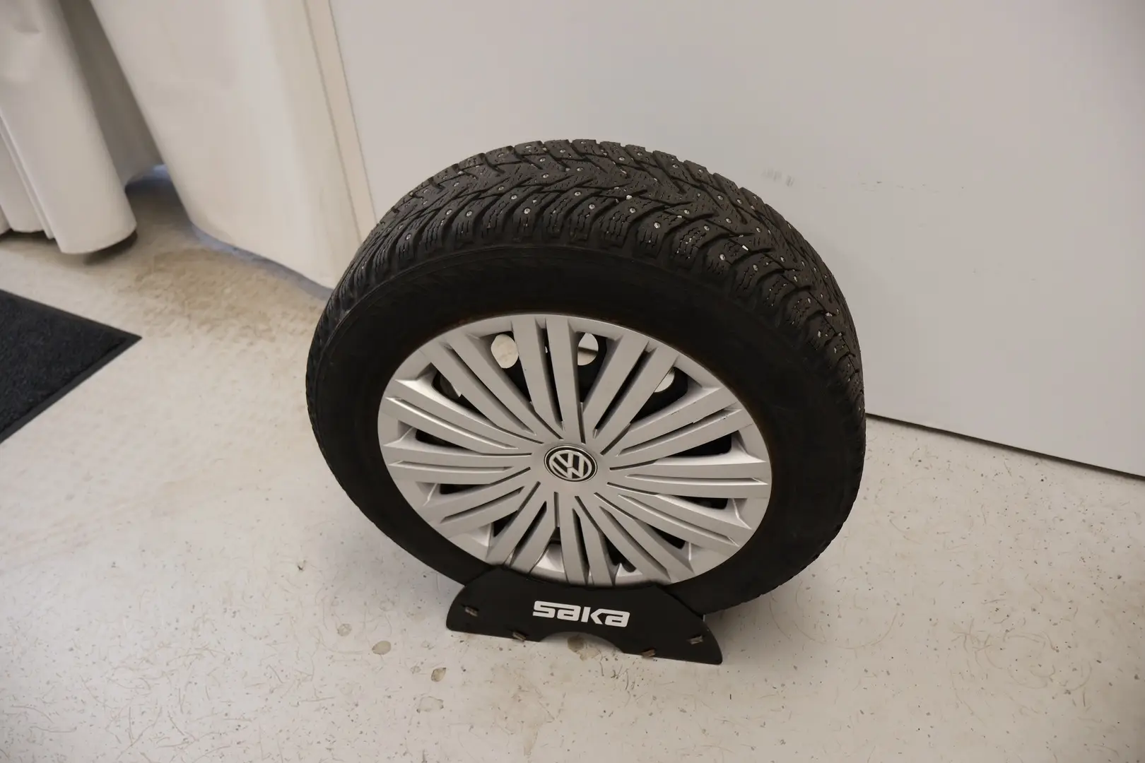 Car Image - 1qZ1jK59Ku1J8vi0pvpgO4