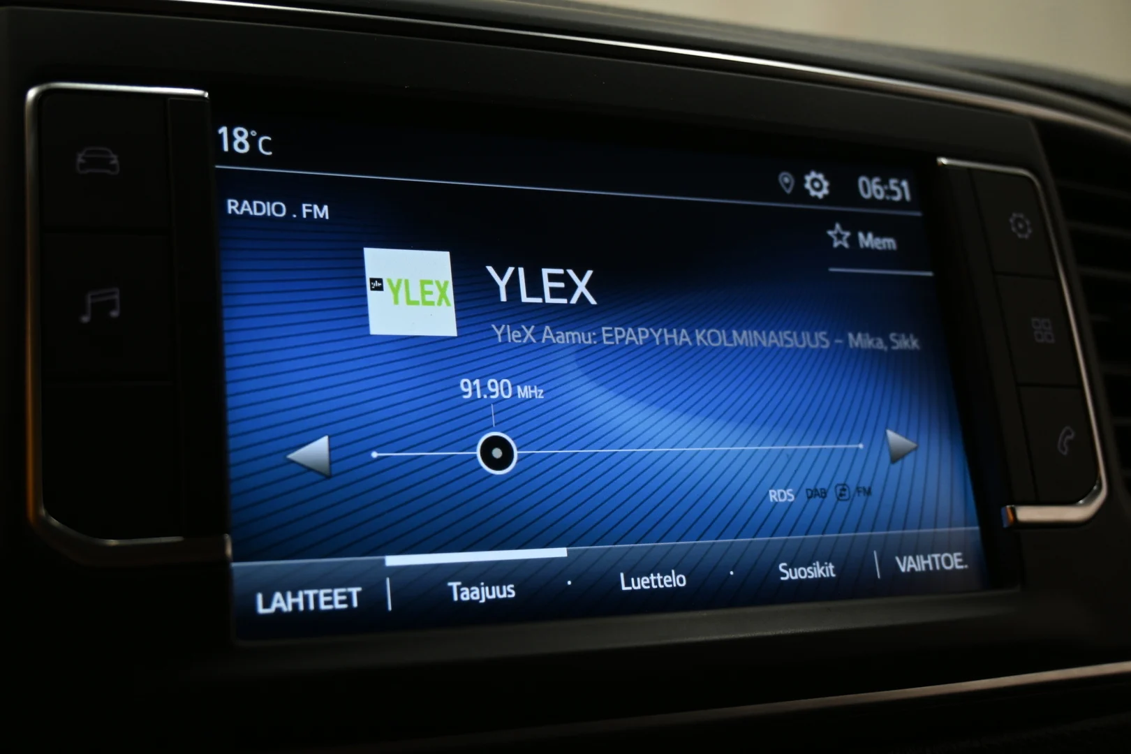 Car Image - 19Wr53ITileudhAt9HpIX6