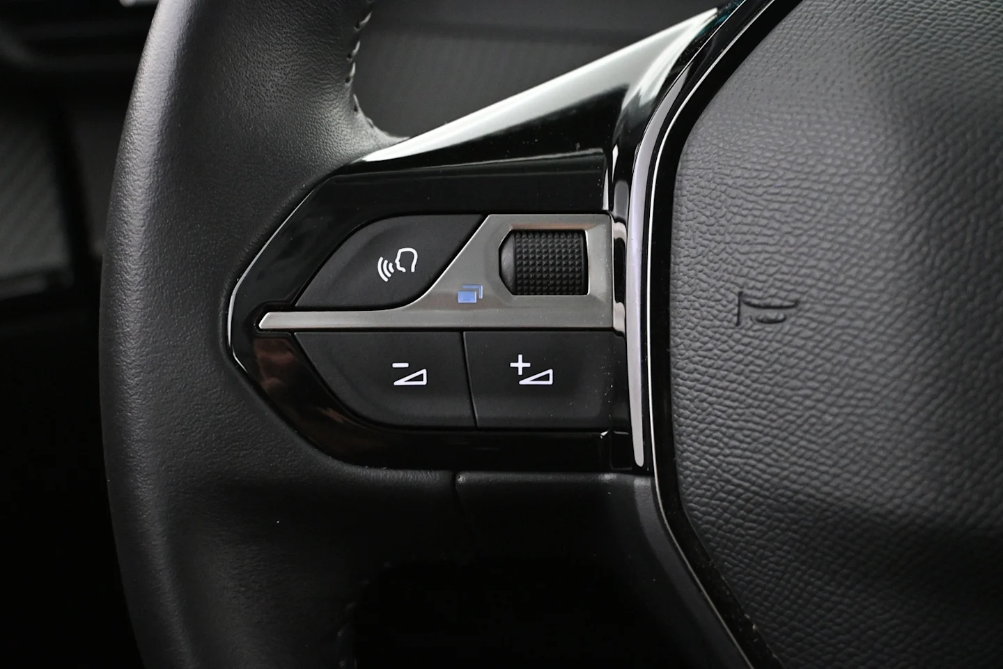Car Image - 7vXXdrGgPrznFi3bzS4vH1