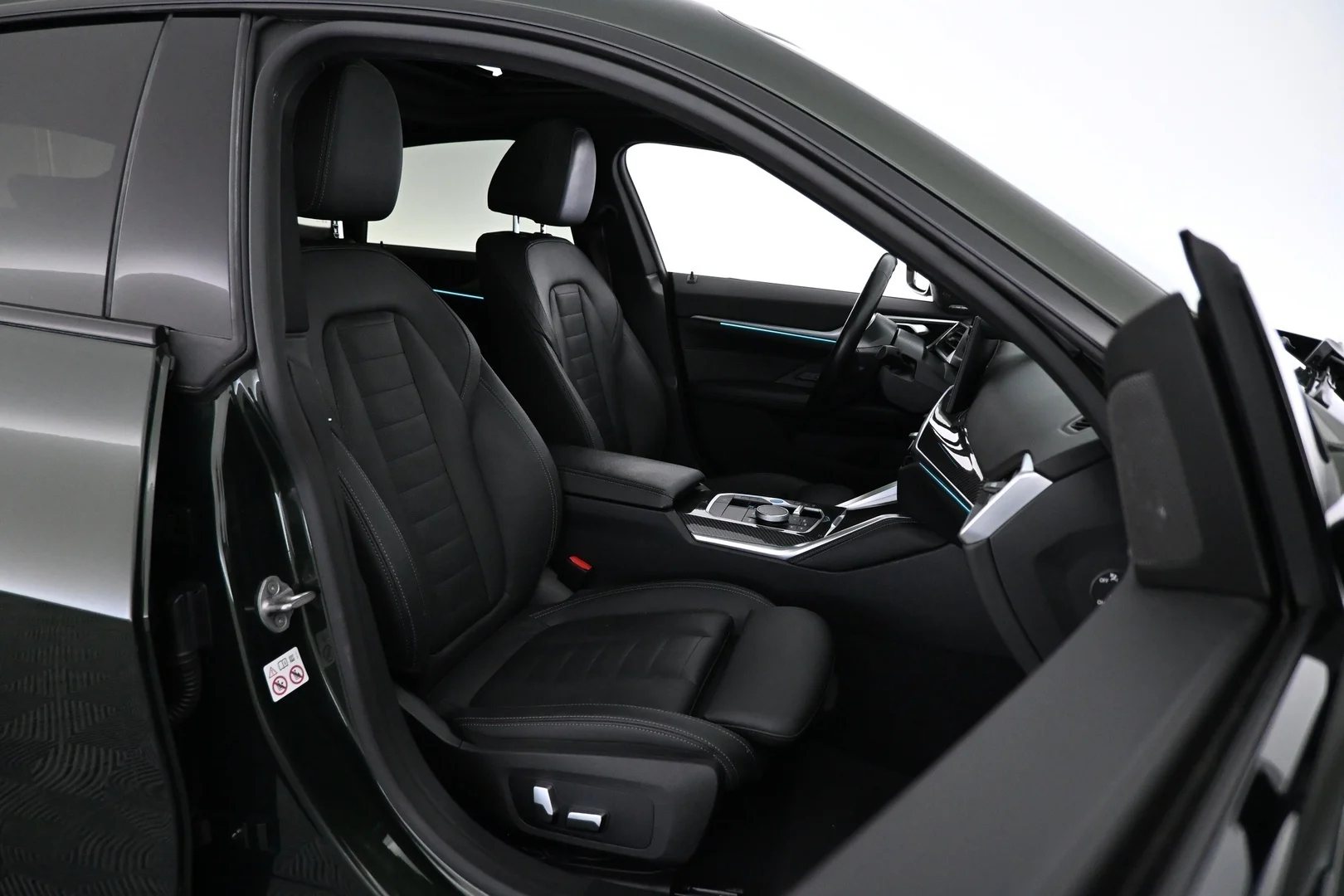 Car Image - 3ck0OPogrjK4PfSp9yLxvu