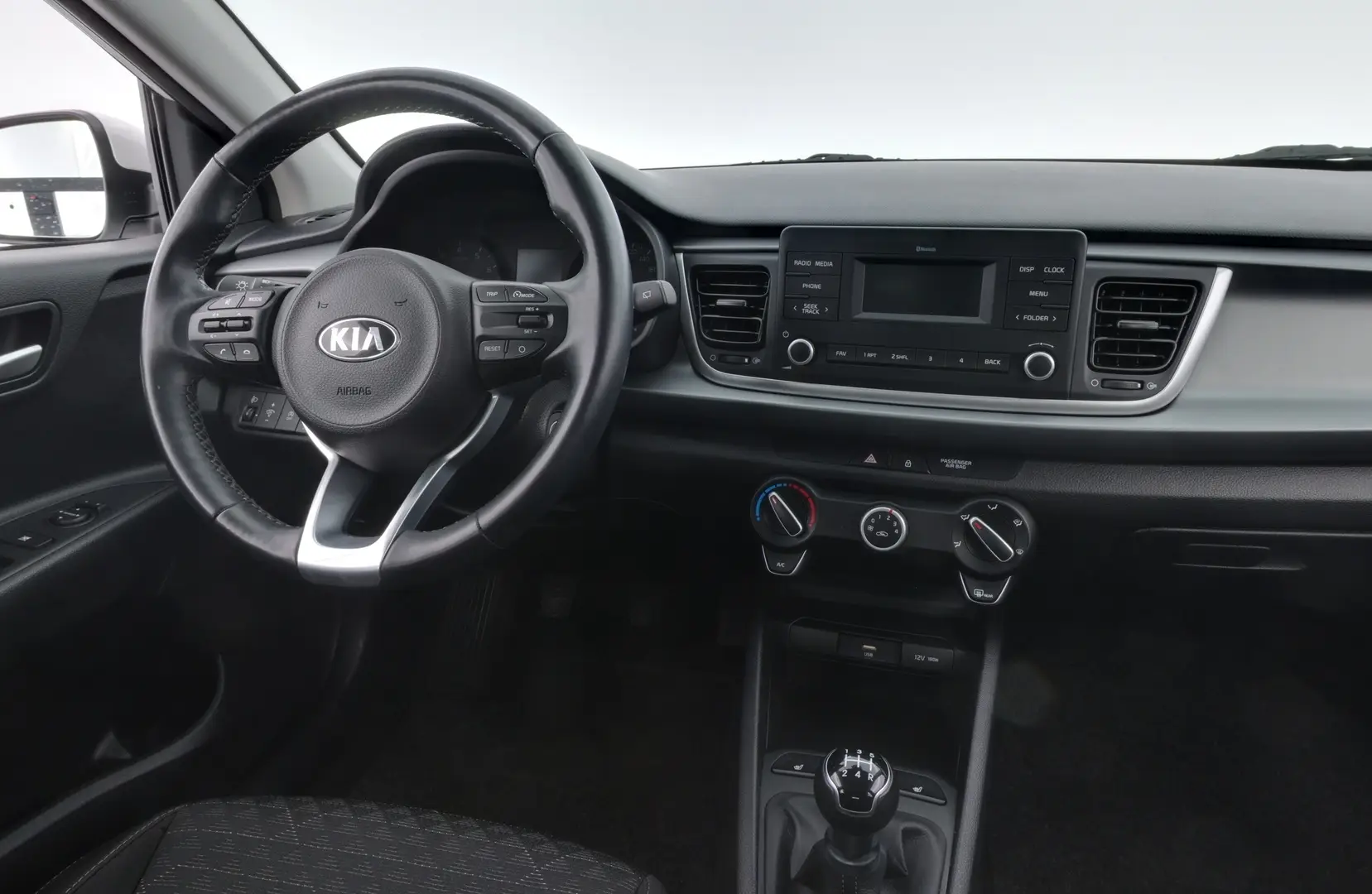Car Image - 3OazzI1LXLXdEZ6IbGma9X