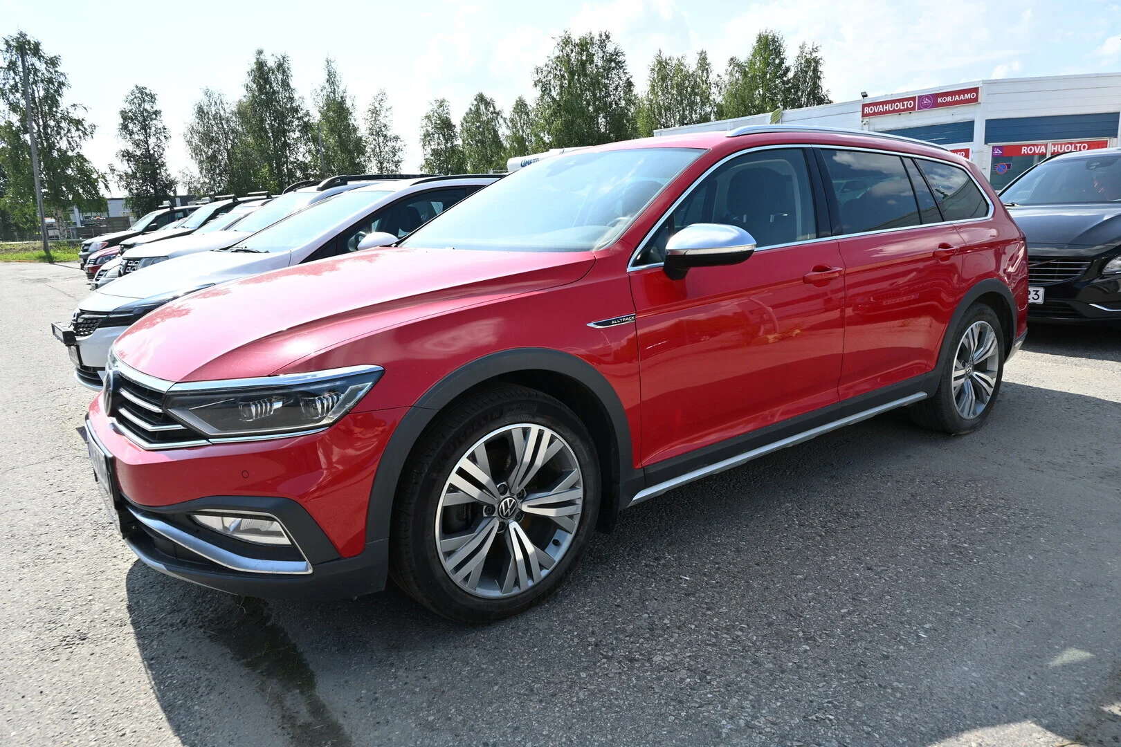 Car Image - 32clIHL0RqxZu3bZsfTMso