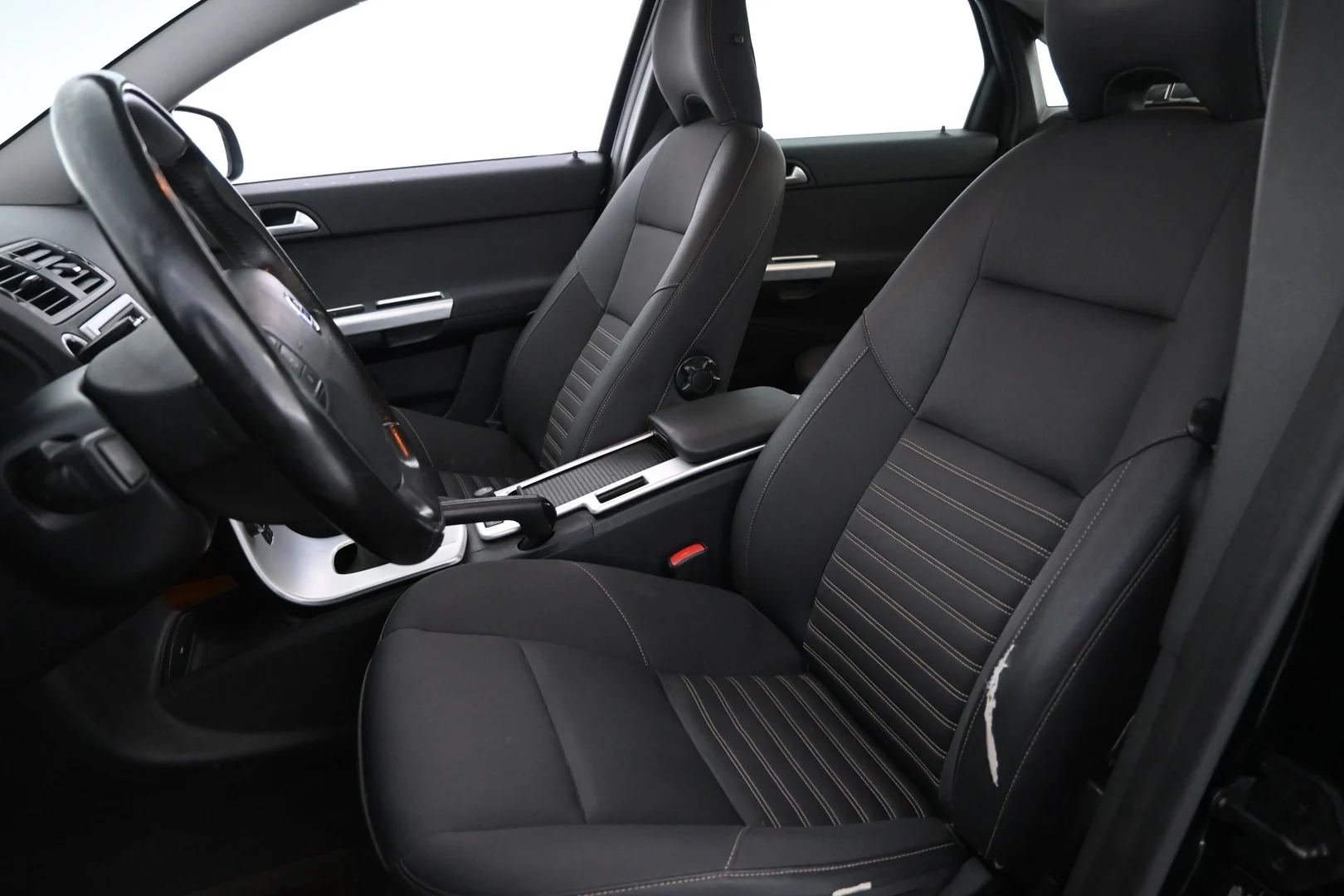 Car Image - USoZenZNIFPShkqxaVpub