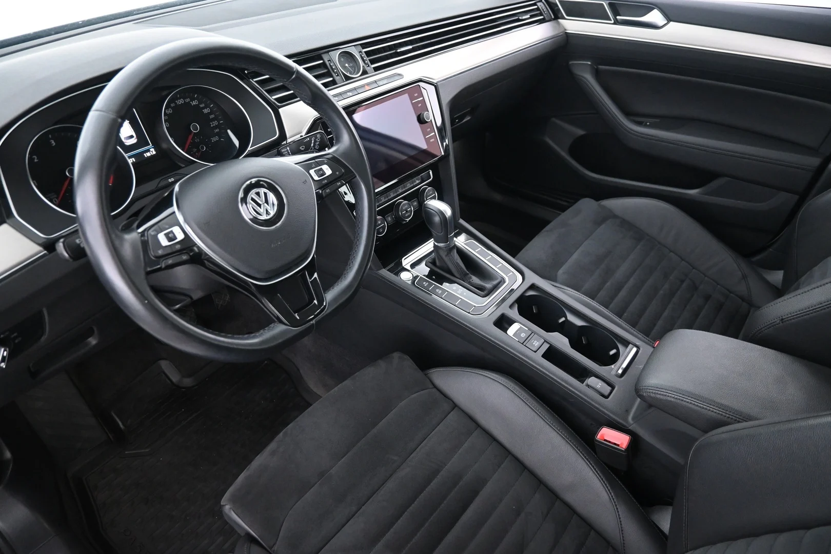 Car Image - 2j2HIMT5A7Anmeu3c7GIie
