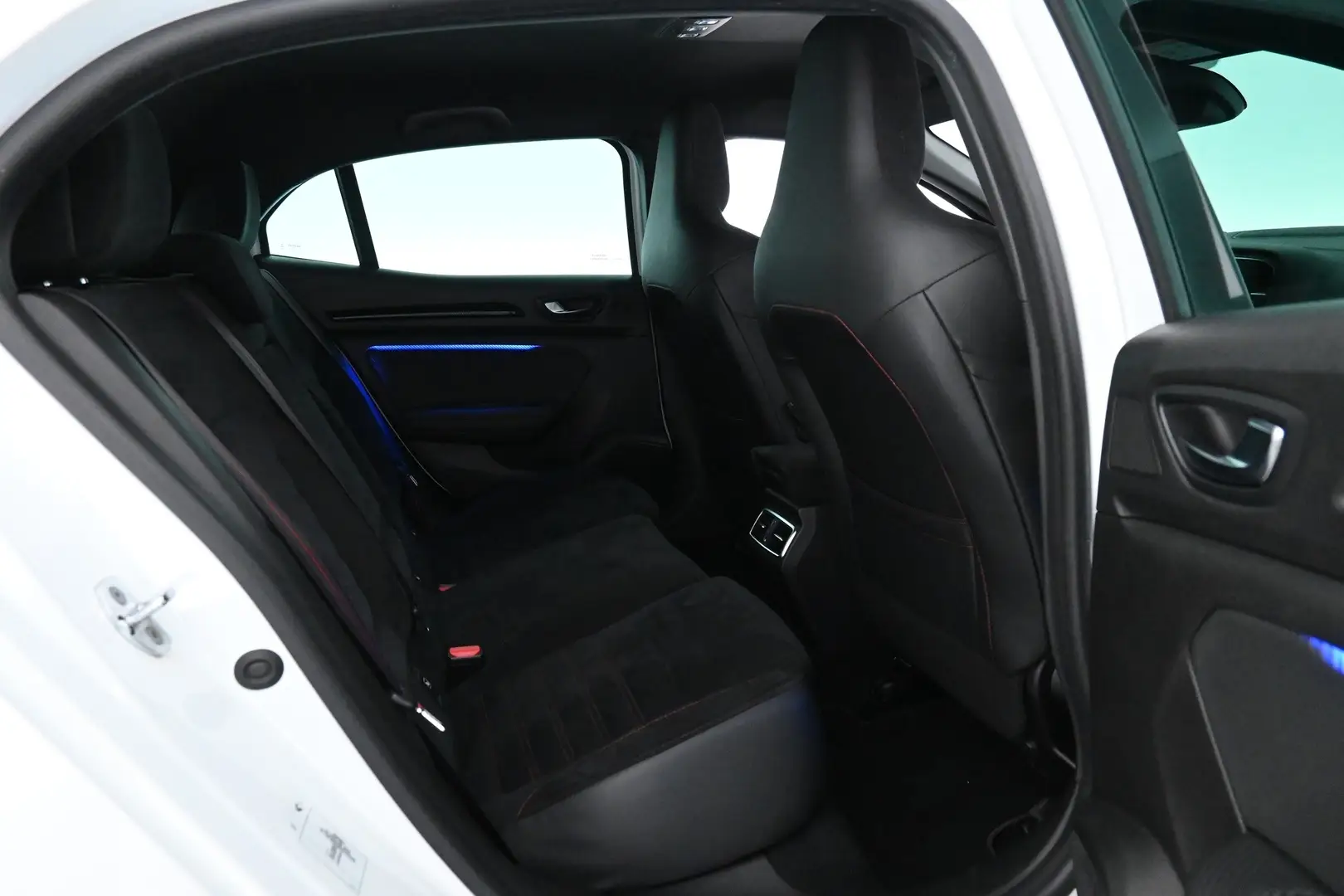 Car Image - 5HZEJj5bA6wPJlo7YYCNI1