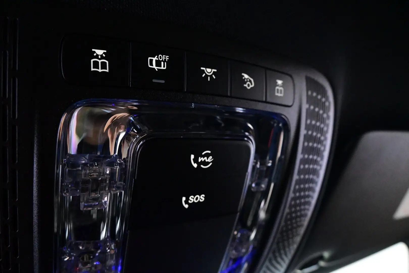 Car Image - 3e7RG8HleVXFt3MjgG4Dzu