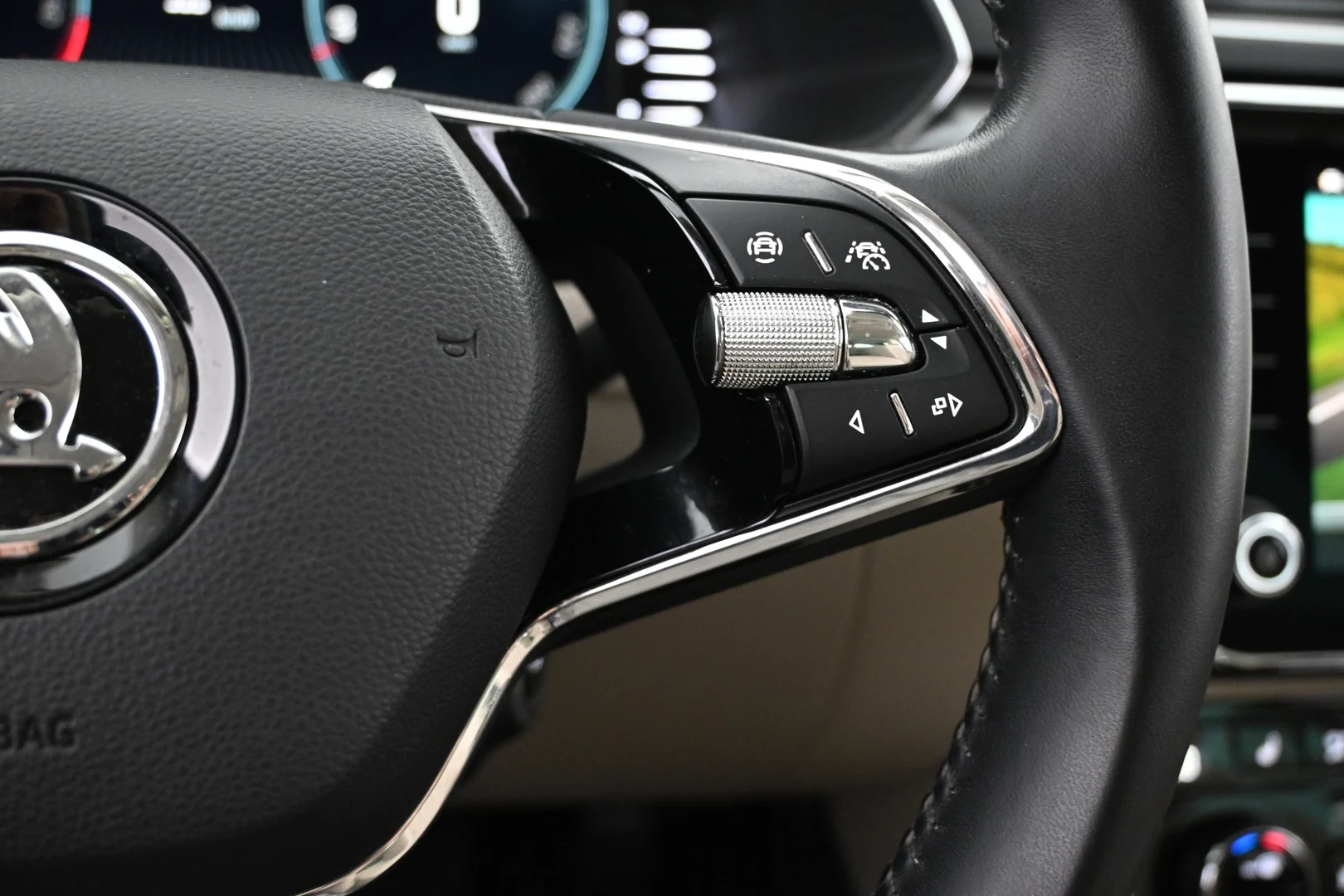 Car Image - oDLuDpchD0KMGrIewqj9K