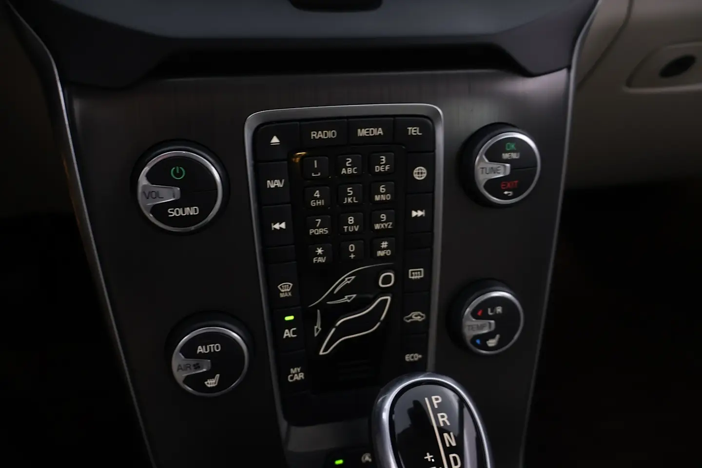 Car Image - 3UMfZqDxBKi8E8XAH27PTI