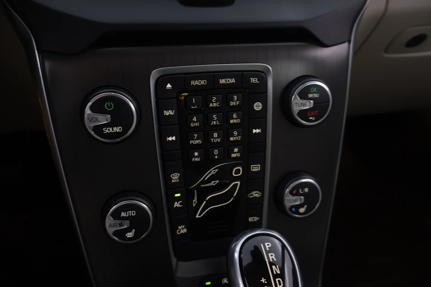Car Image - 3UMfZqDxBKi8E8XAH27PTI