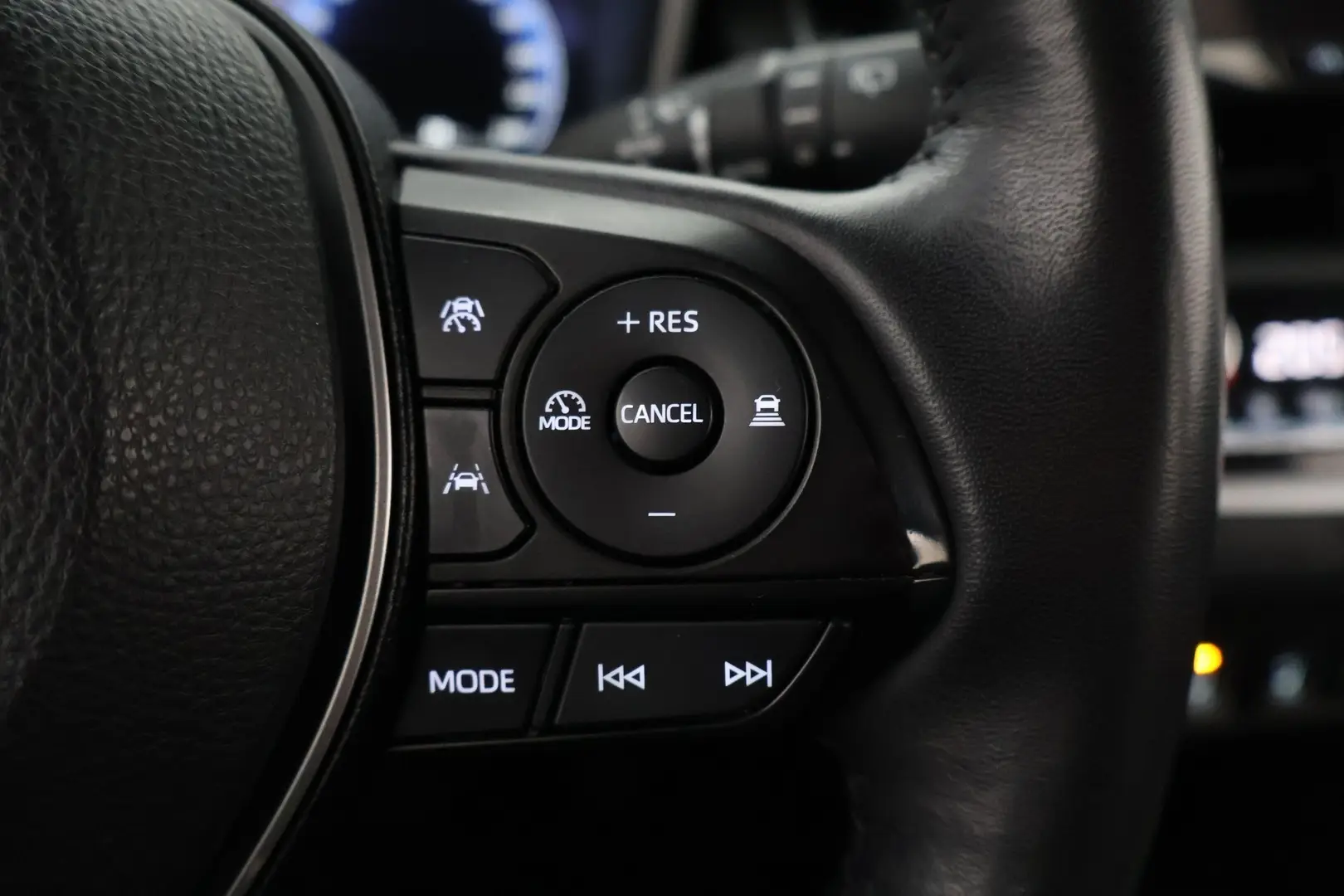 Car Image - bxlsoE7IUj8XmEme4XENw