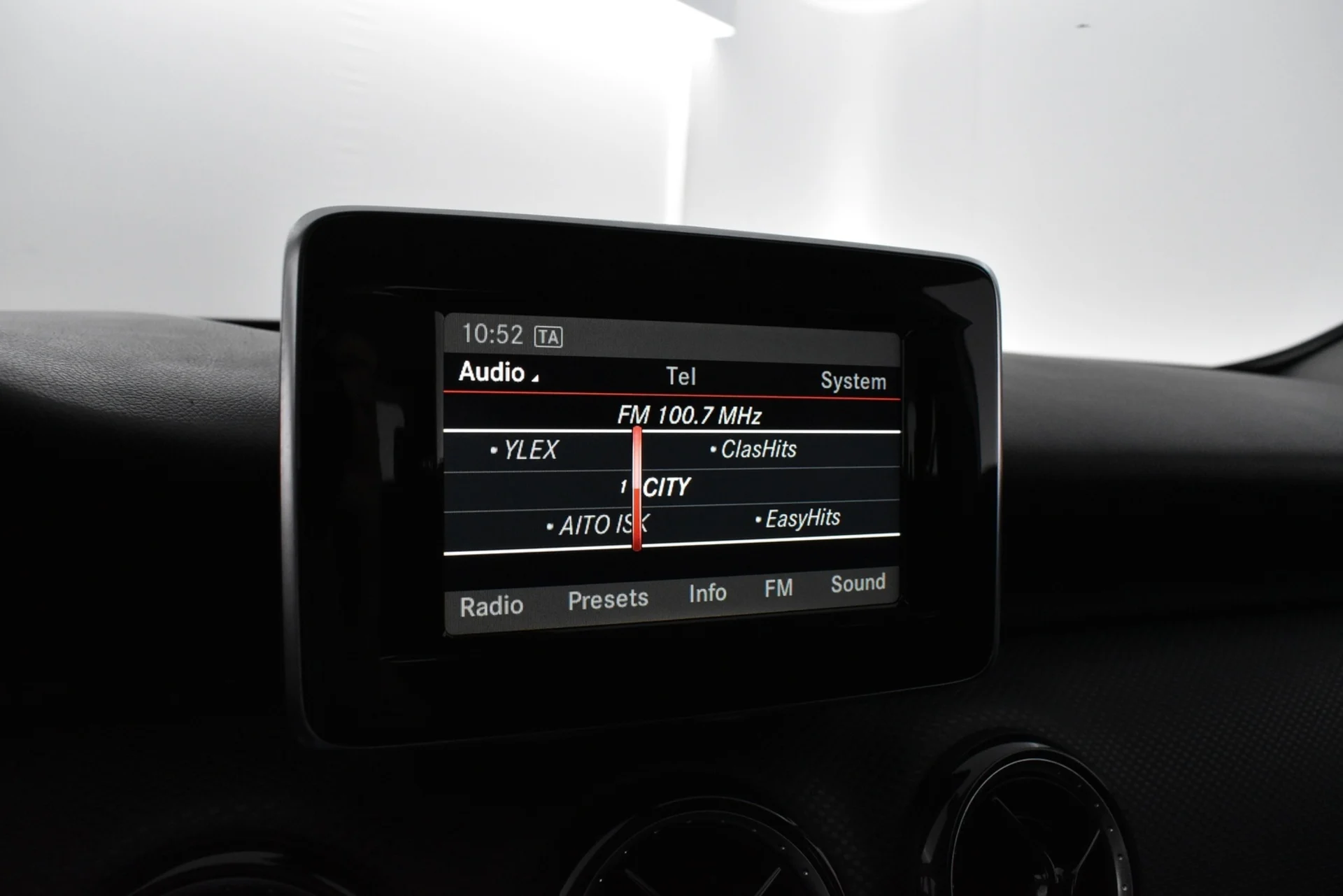 Car Image - 7Md9acUU6TZY9ZyK1yFgWc