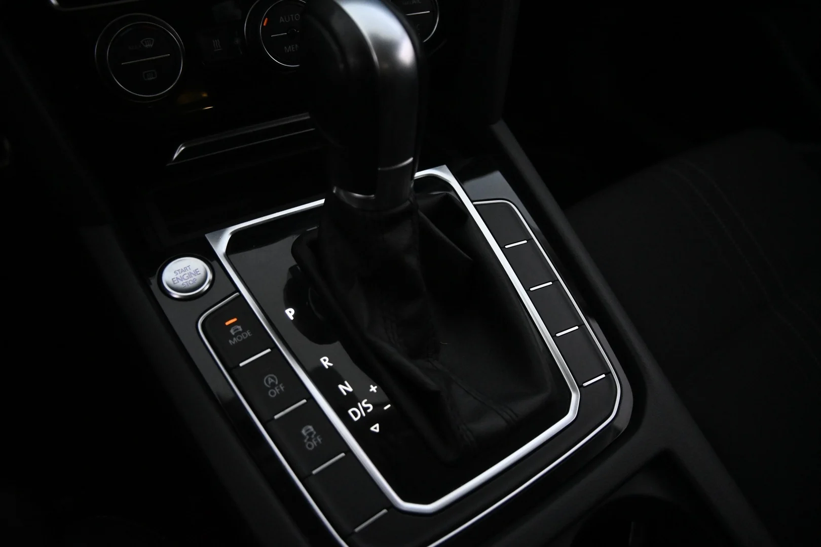 Car Image - 54G2nNgvjHFLY3zfU1SKrf