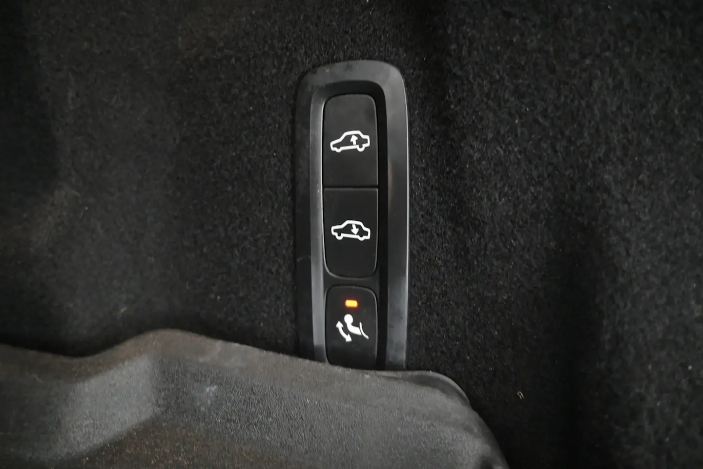 Car Image - 2g9rrvMBVQt11zofwDf6LU