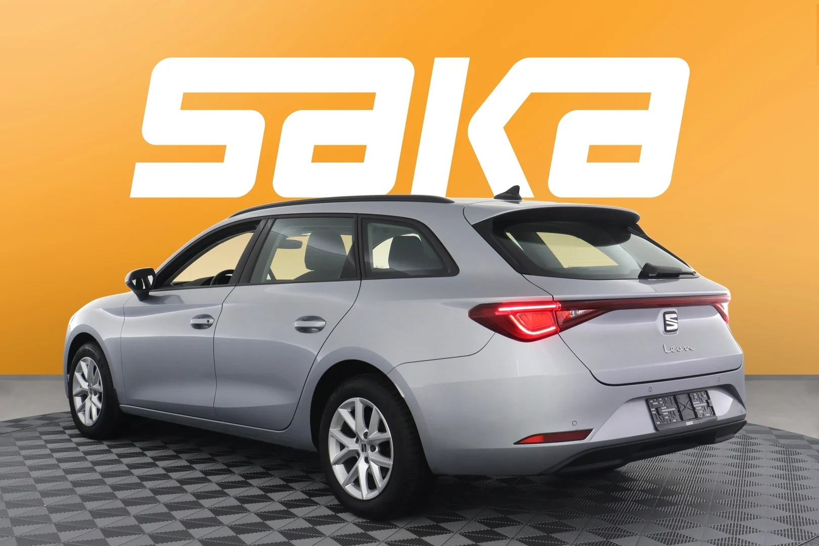 Car Image - 4WNkBK9ejkdsVOyEsv4wEy