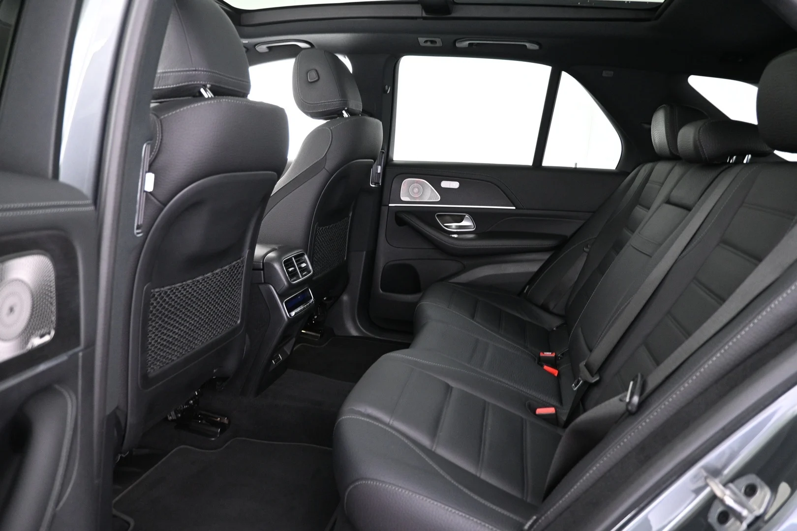 Car Image - 3FqkHhdu4wVBHV0i10a7ec