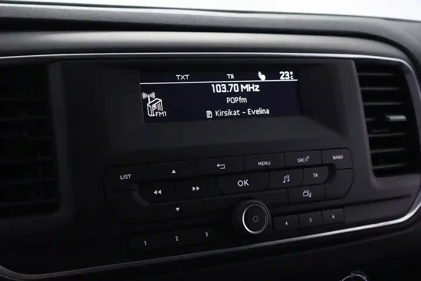 Car Image - 1jWOcEUQr0foGIJOD8Esfb