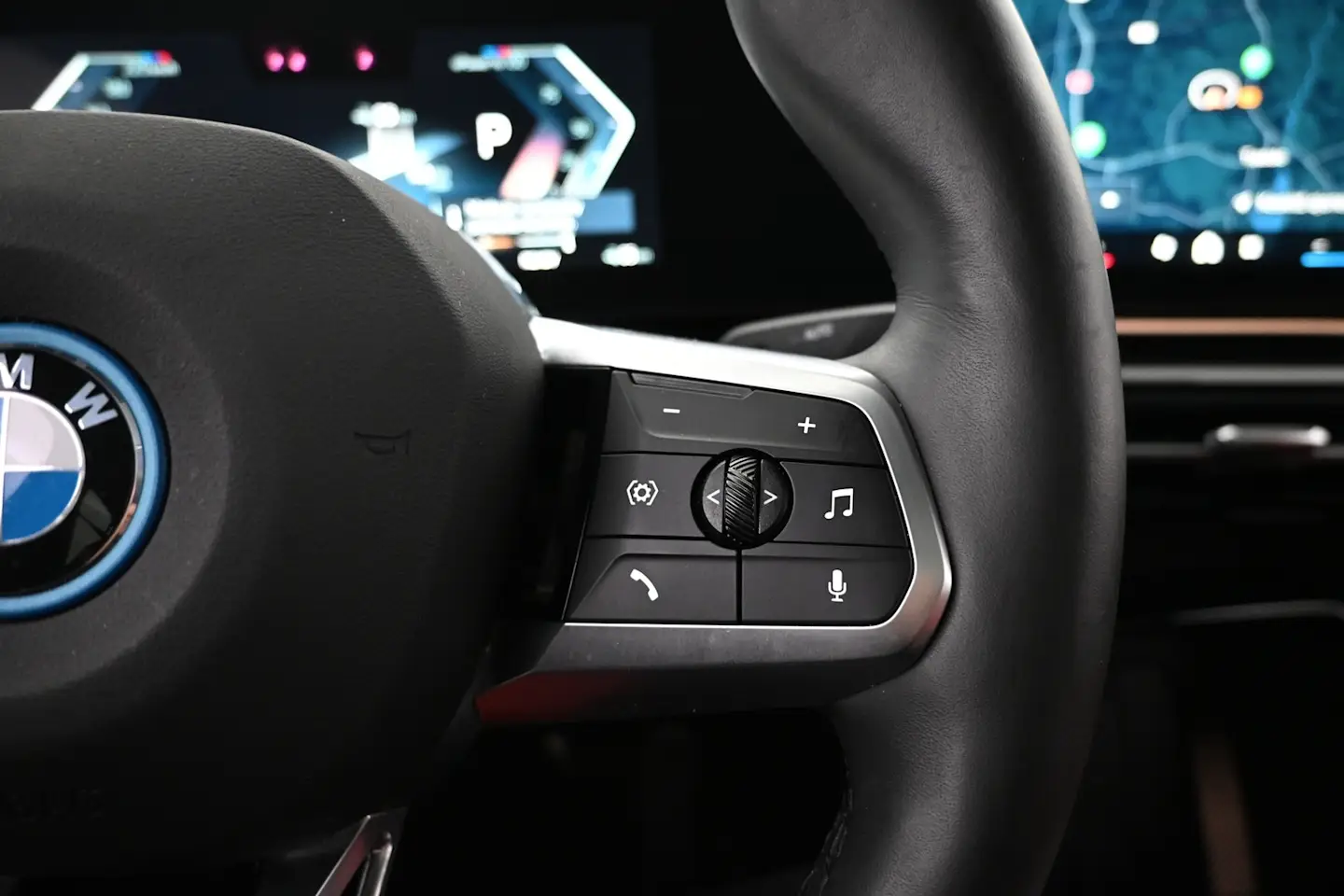 Car Image - 3sUdBC7M9YqH7cP3a62zJ2