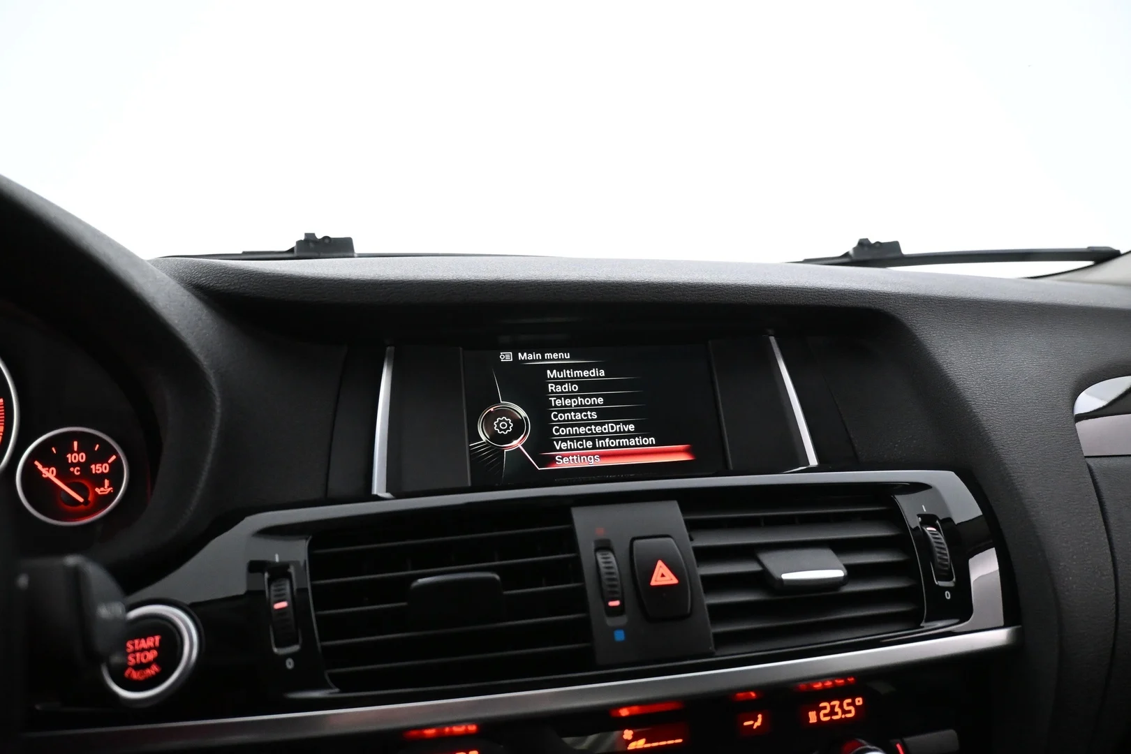 Car Image - 7LIOgXofsTNtxZNjx0lpnx