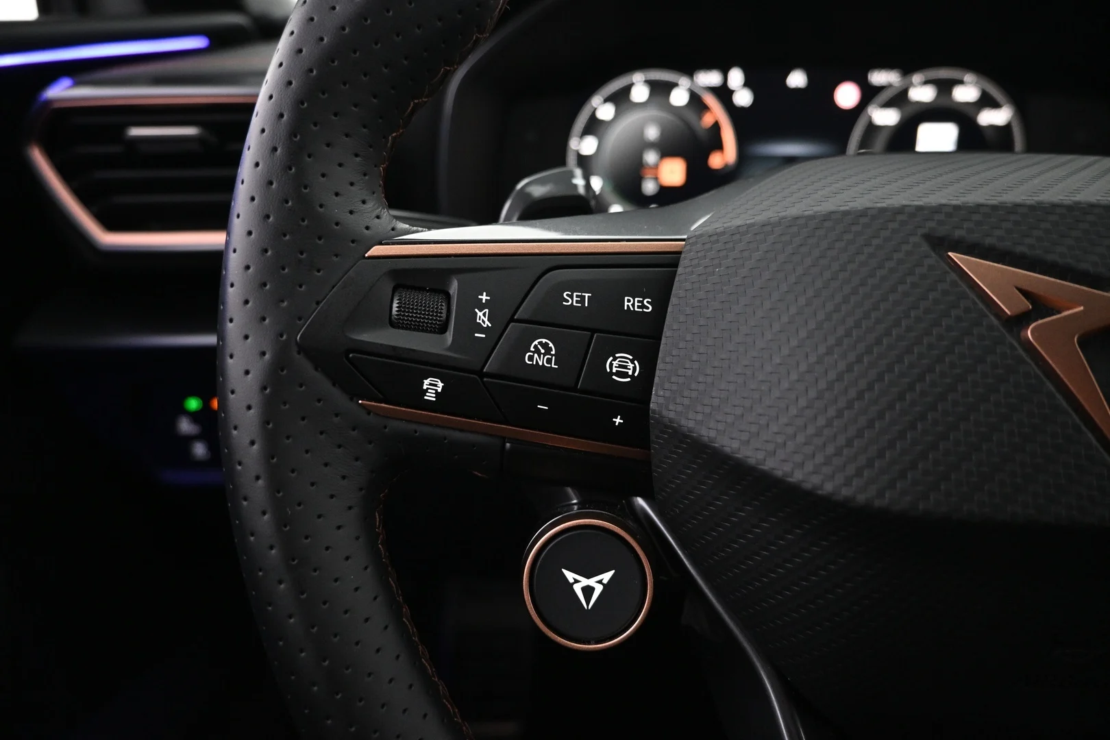 Car Image - 2R6pKSttT4oaZ7A7BxnMMK