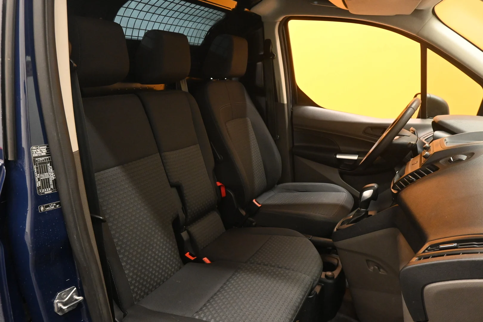 Car Image - 6PvnUNfe8eeQLiTx6JVkYm