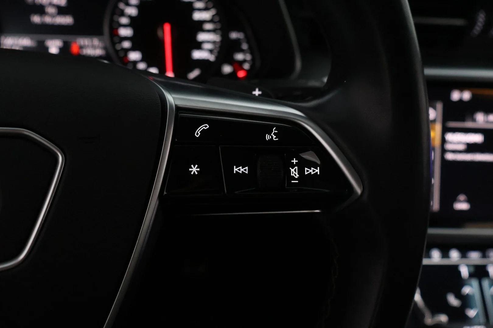 Car Image - 4uBn41JUZuhwcipXenCCeL
