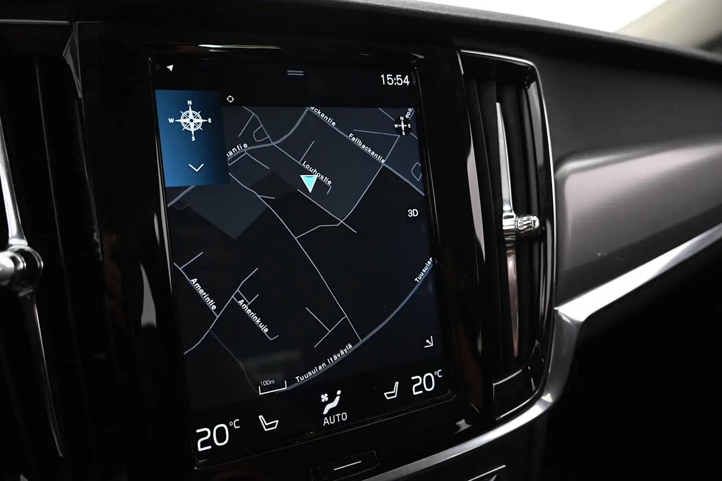 Car Image - L820pPvGrbNSfLDJ7YmVR