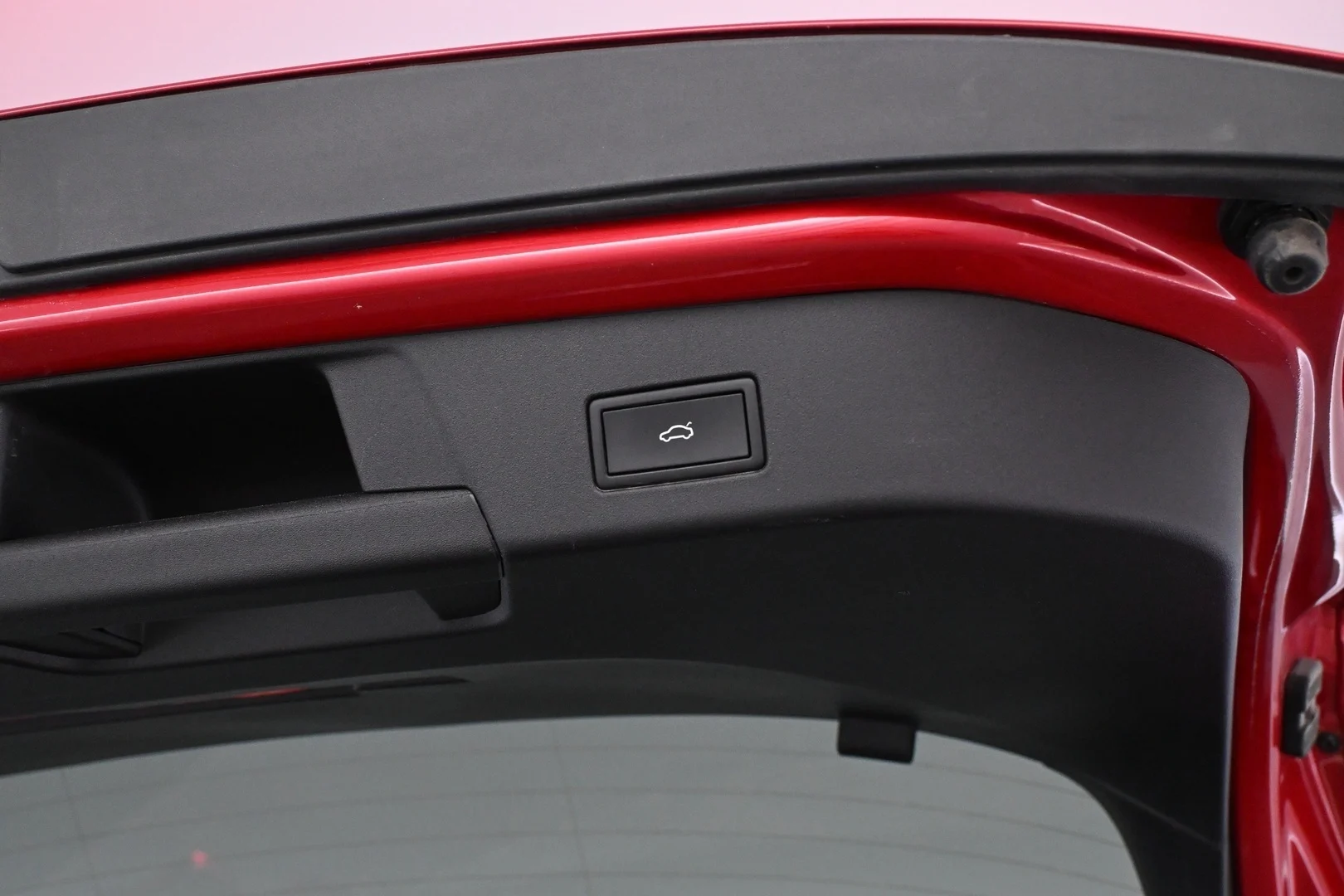 Car Image - 7fc7X1yBr1RVwudpHv5MxH