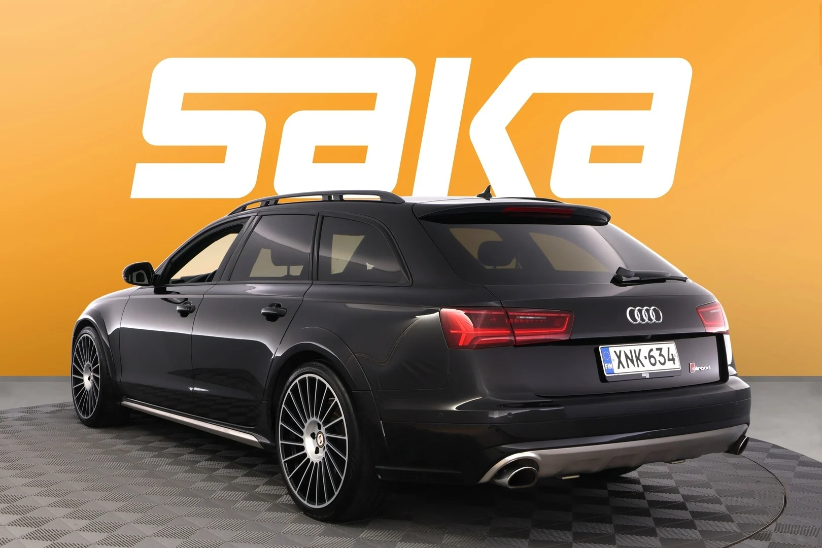 Car Image - 4MRR1QX5nBYBmeeujK2YLG