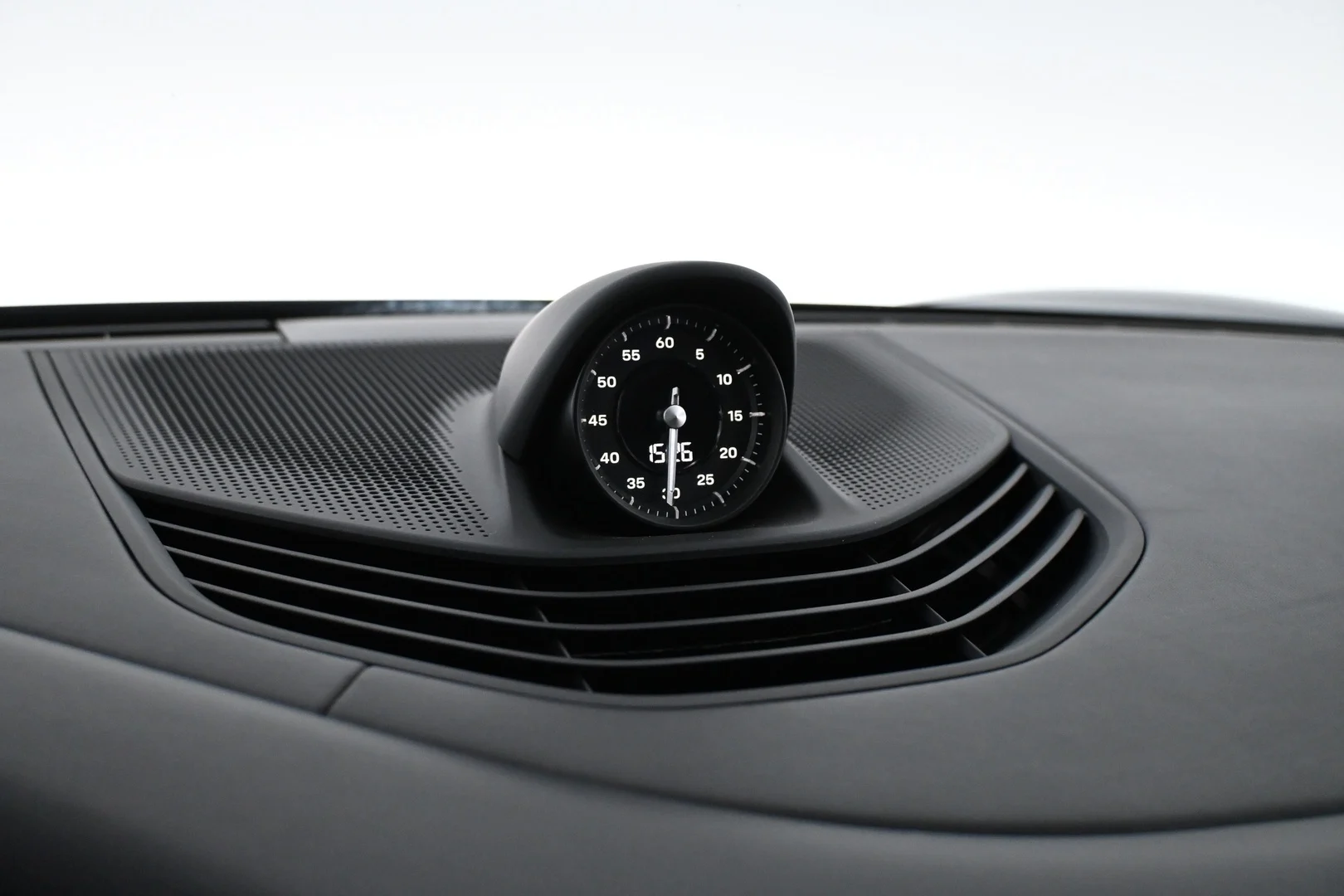 Car Image - 4RvPWF6d7k8J0zqOx9rwLX