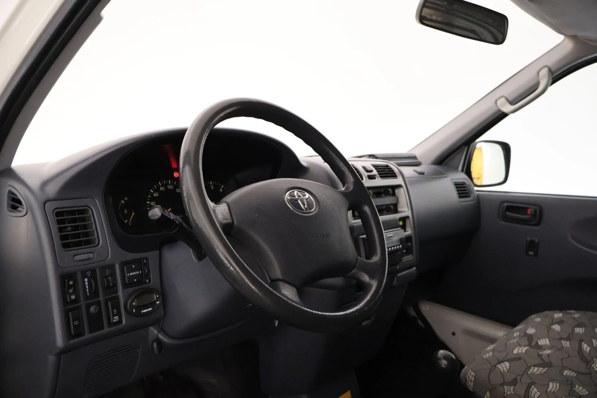 Car Image - 2wh6yBqoDrNYlXkDcTHITf