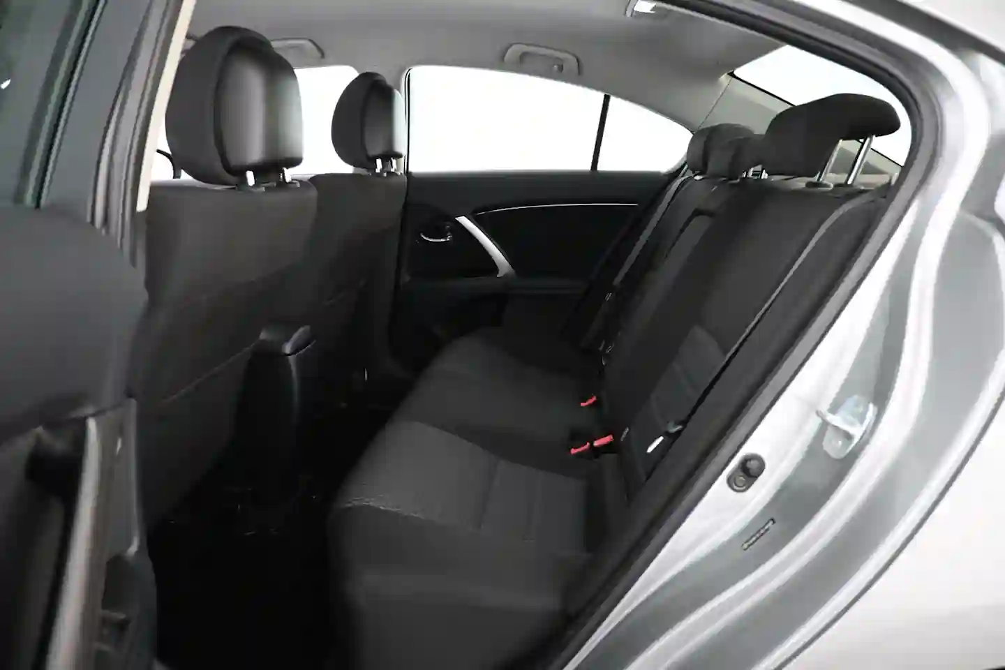 Car Image - 6ys6WQpthZZ5JMpSljBnM3
