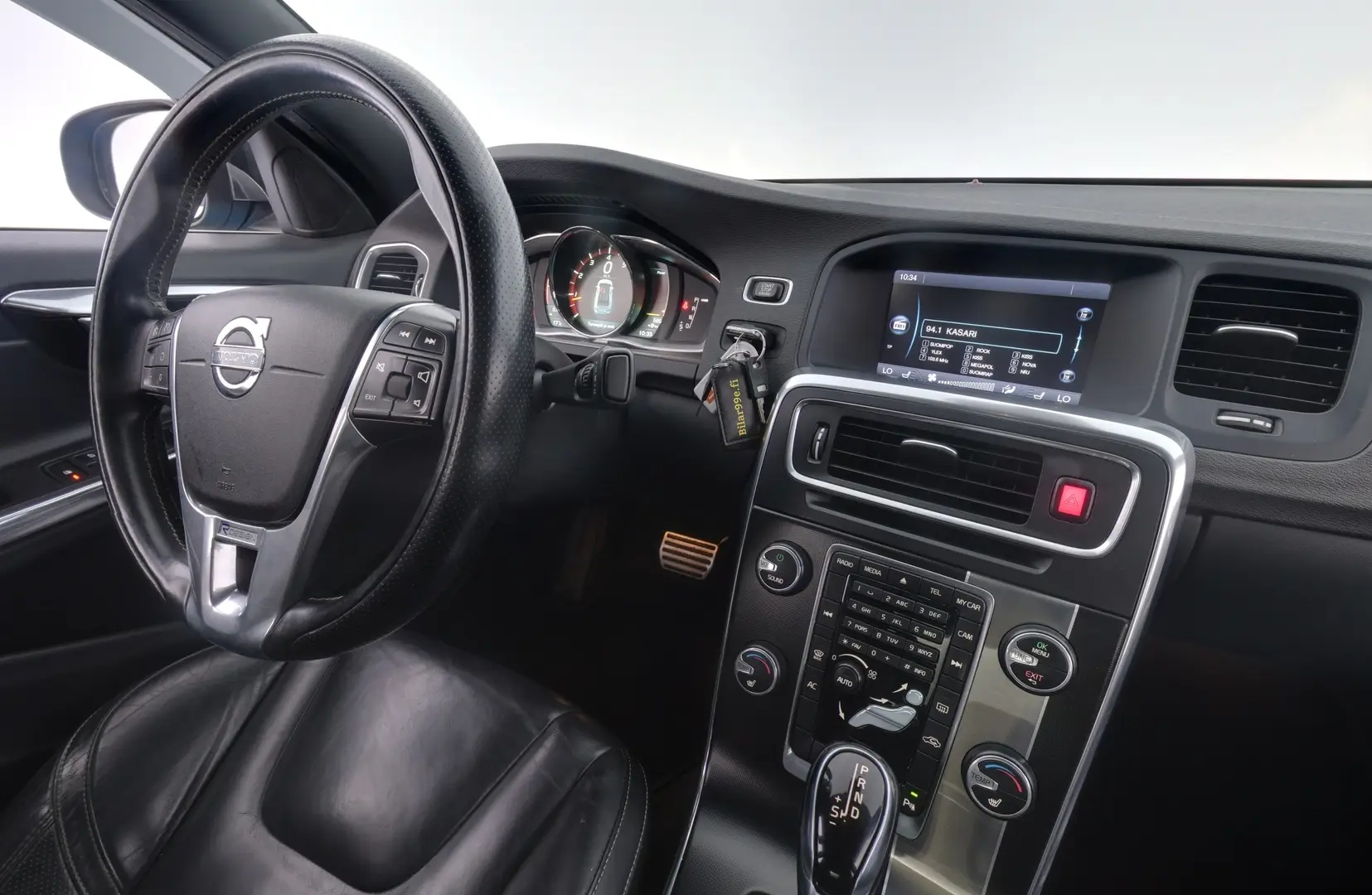Car Image - 1FXBA6komp0abiQGJRGC3i