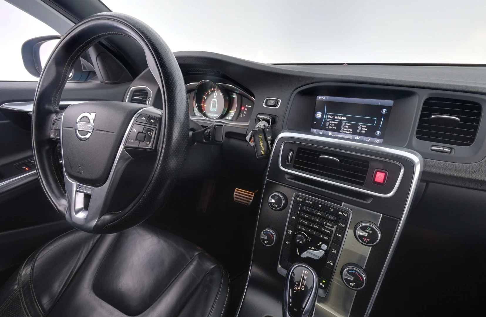 Car Image - 1FXBA6komp0abiQGJRGC3i