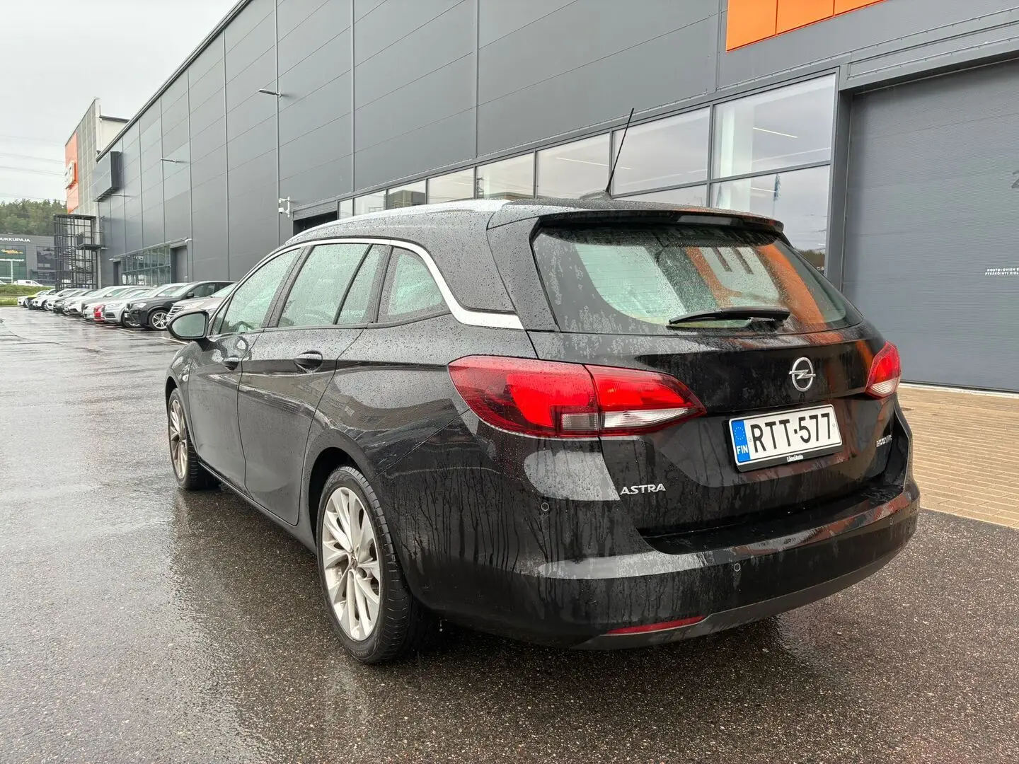 Car Image - 70gwSAeTaHKGcXpZzni7Pc