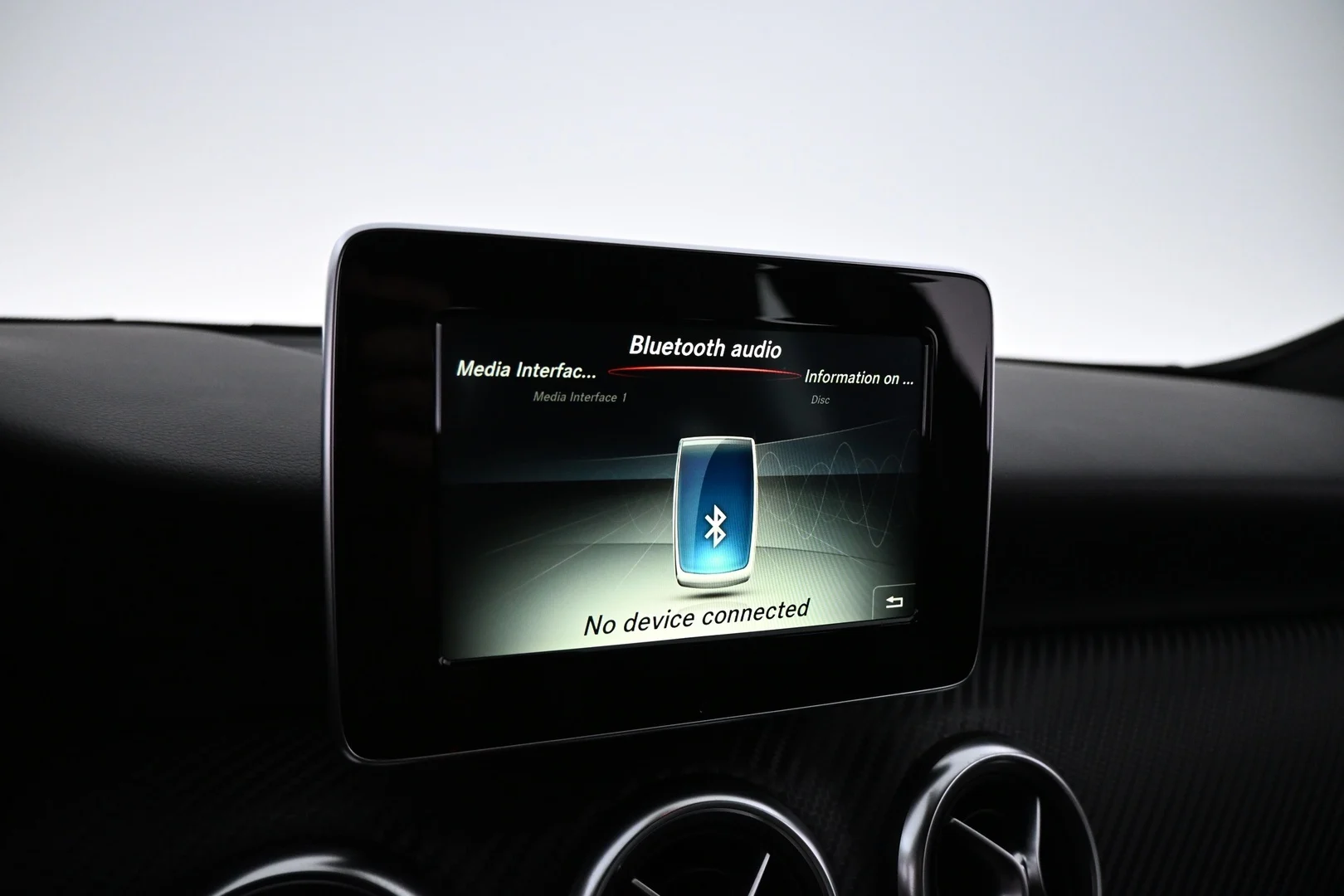 Car Image - 76az3h12EEdLlUJcjmnWOs