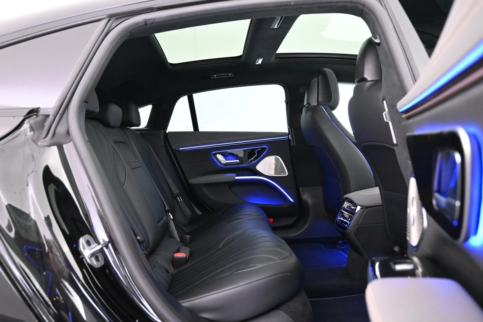 Car Image - 7rj2AW76FbtXpZYCYSvDjU