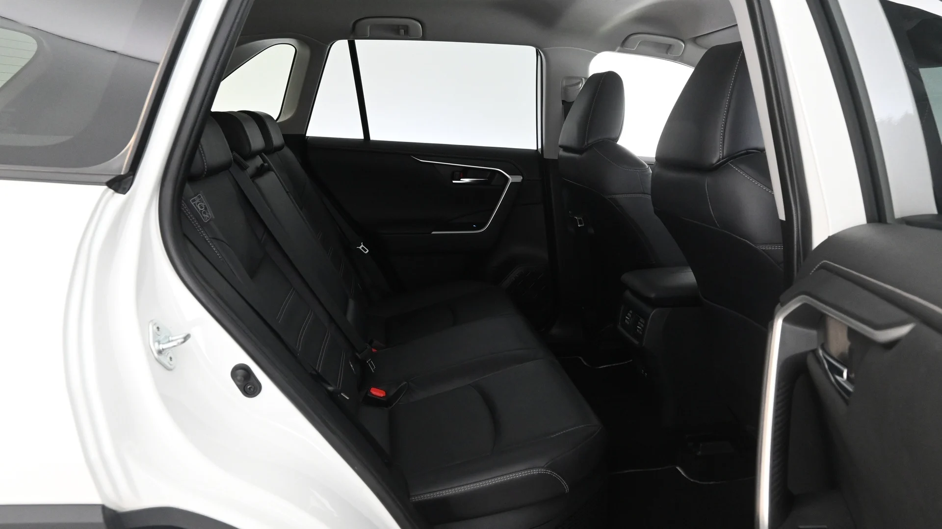 Car Image - 6Zj7MIr0LAv9MQAQ7jAZFo