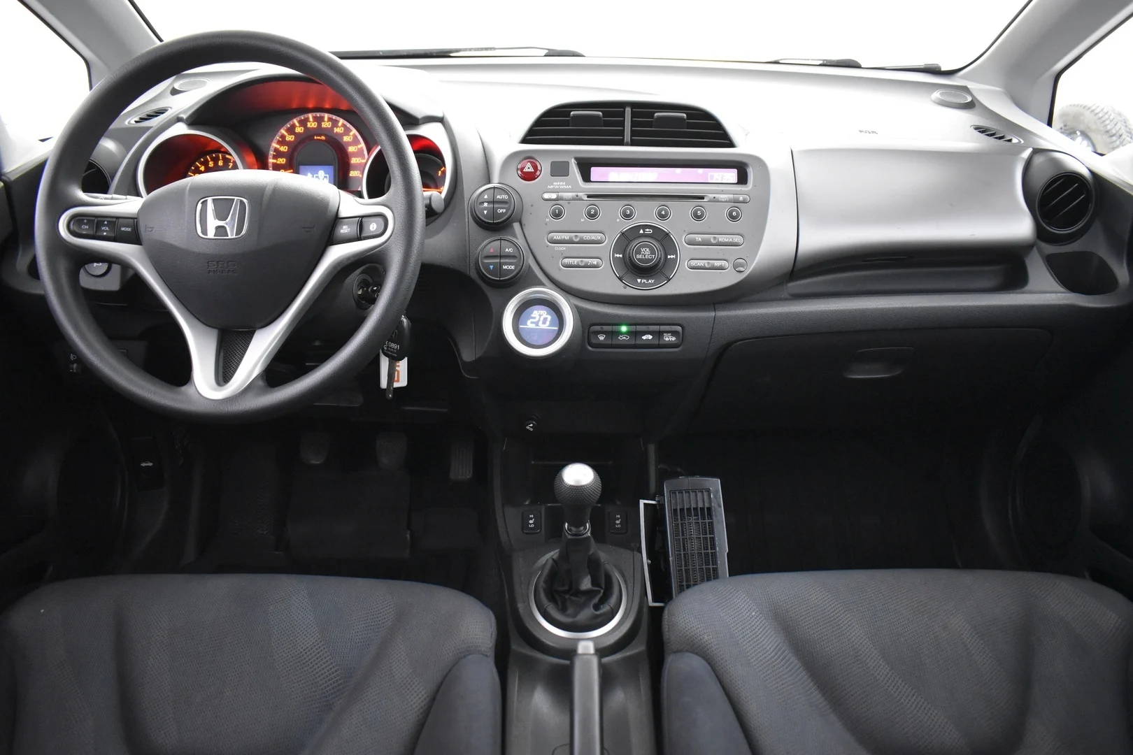 Car Image - 0Ffks8atO1uWxvlYrbZ8I