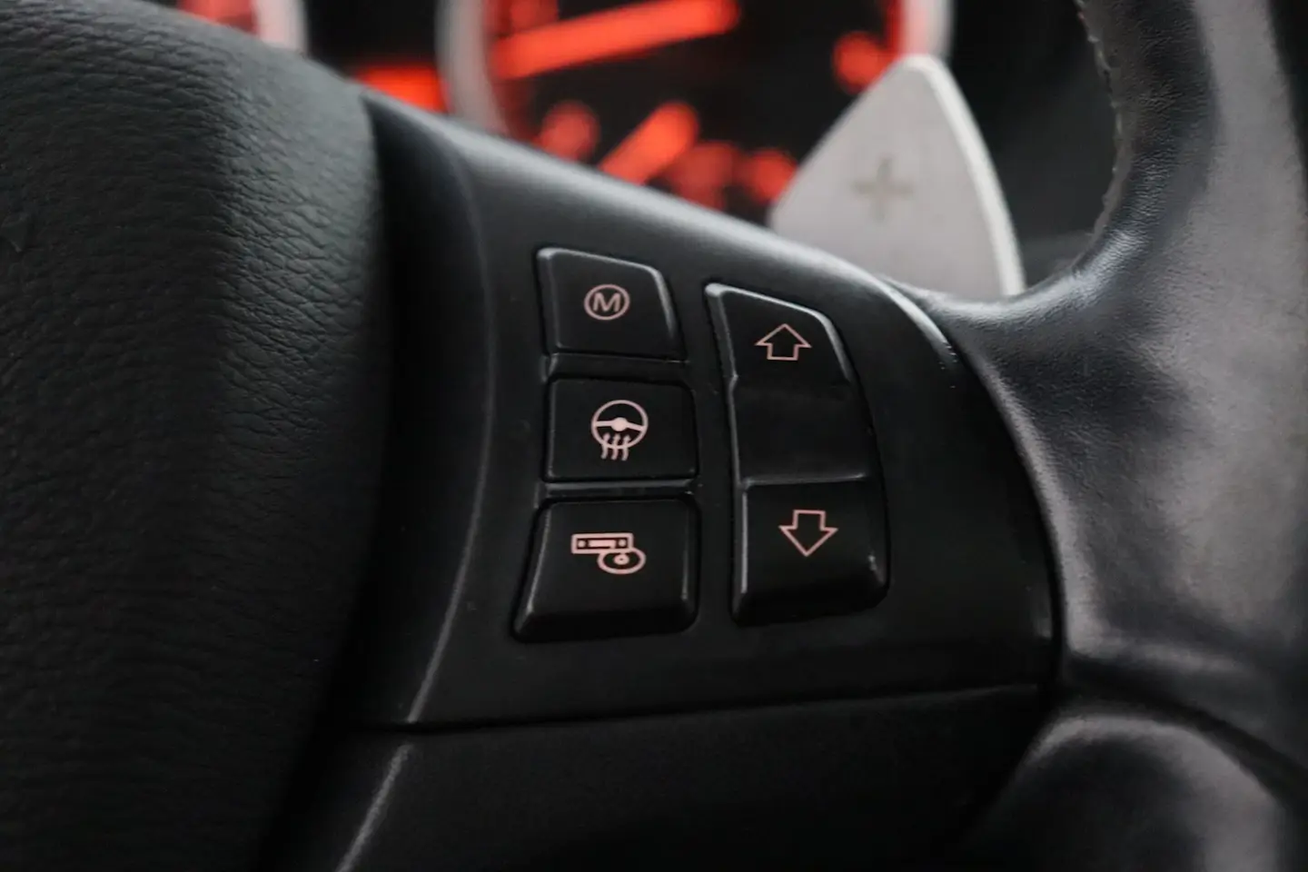 Car Image - 18ZJARyWpLz29zEtYC3AUK