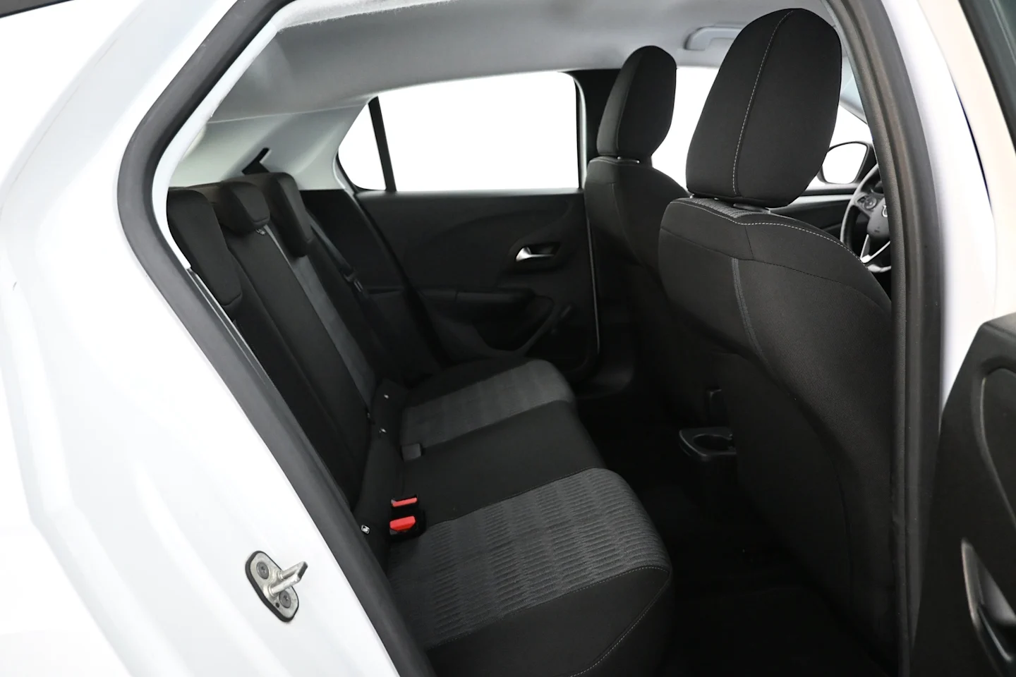 Car Image - 2B50P9udgfhTqeIofz3SJF