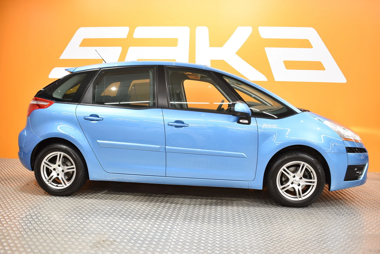 Car Image - 5J26SwNNkgvAGNxYnQyfBZ