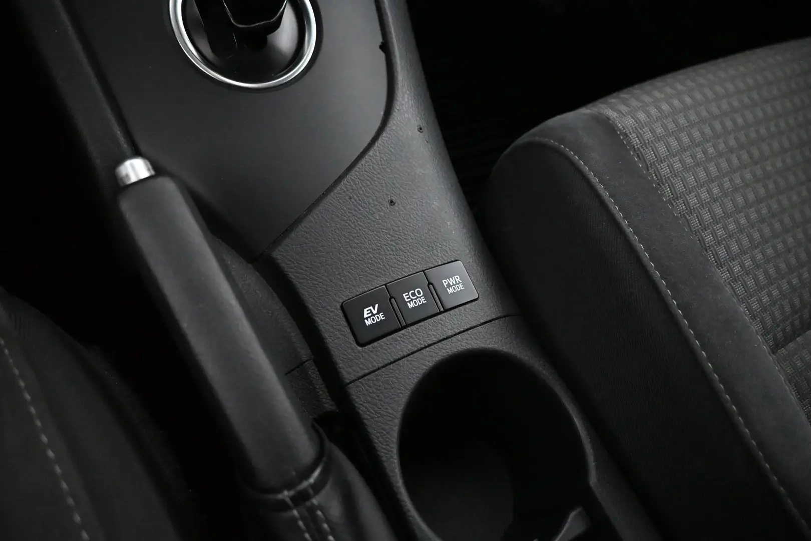 Car Image - 3cq6ZpxvJrBm2mXXrcDmdI