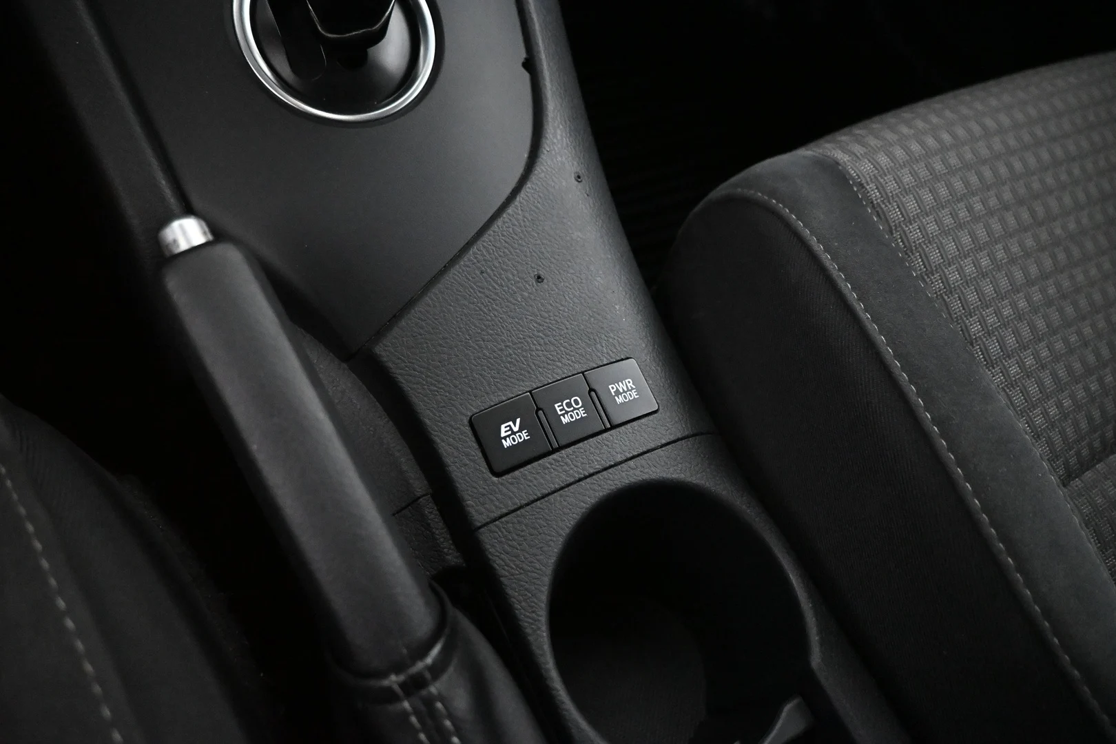 Car Image - 3cq6ZpxvJrBm2mXXrcDmdI