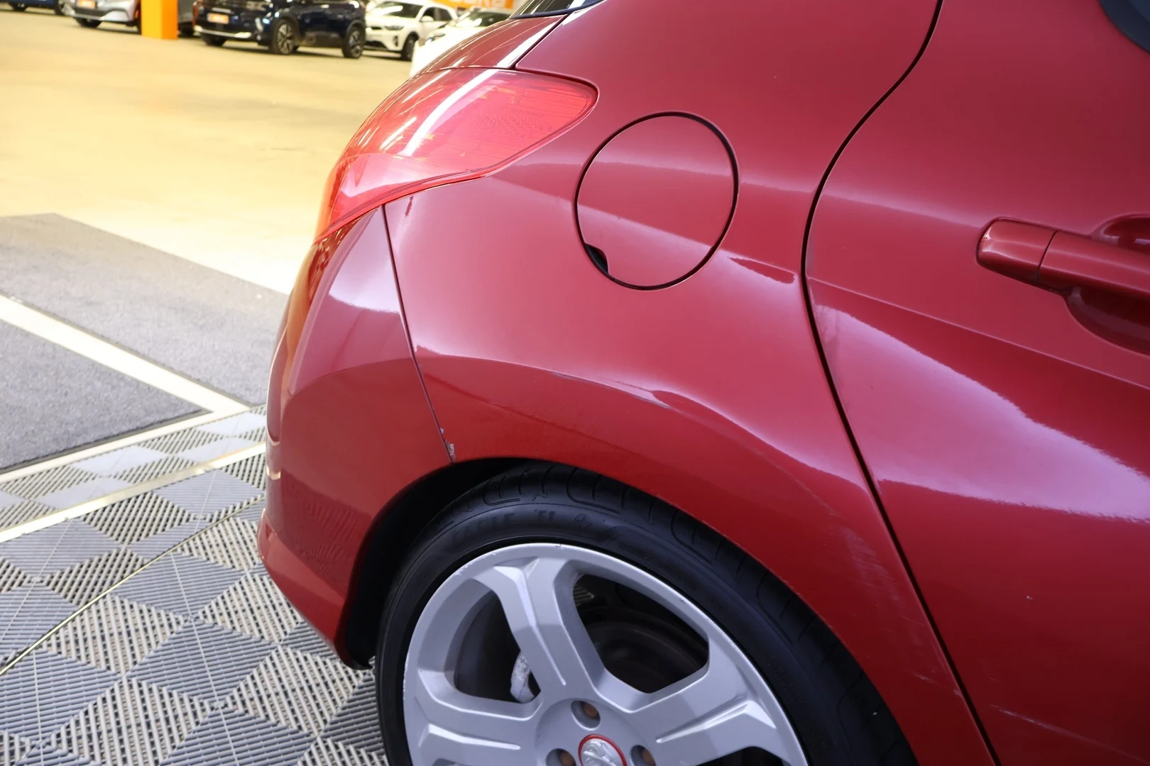 Car Image - 6Fytkpv7aDrxFU48bBMcz