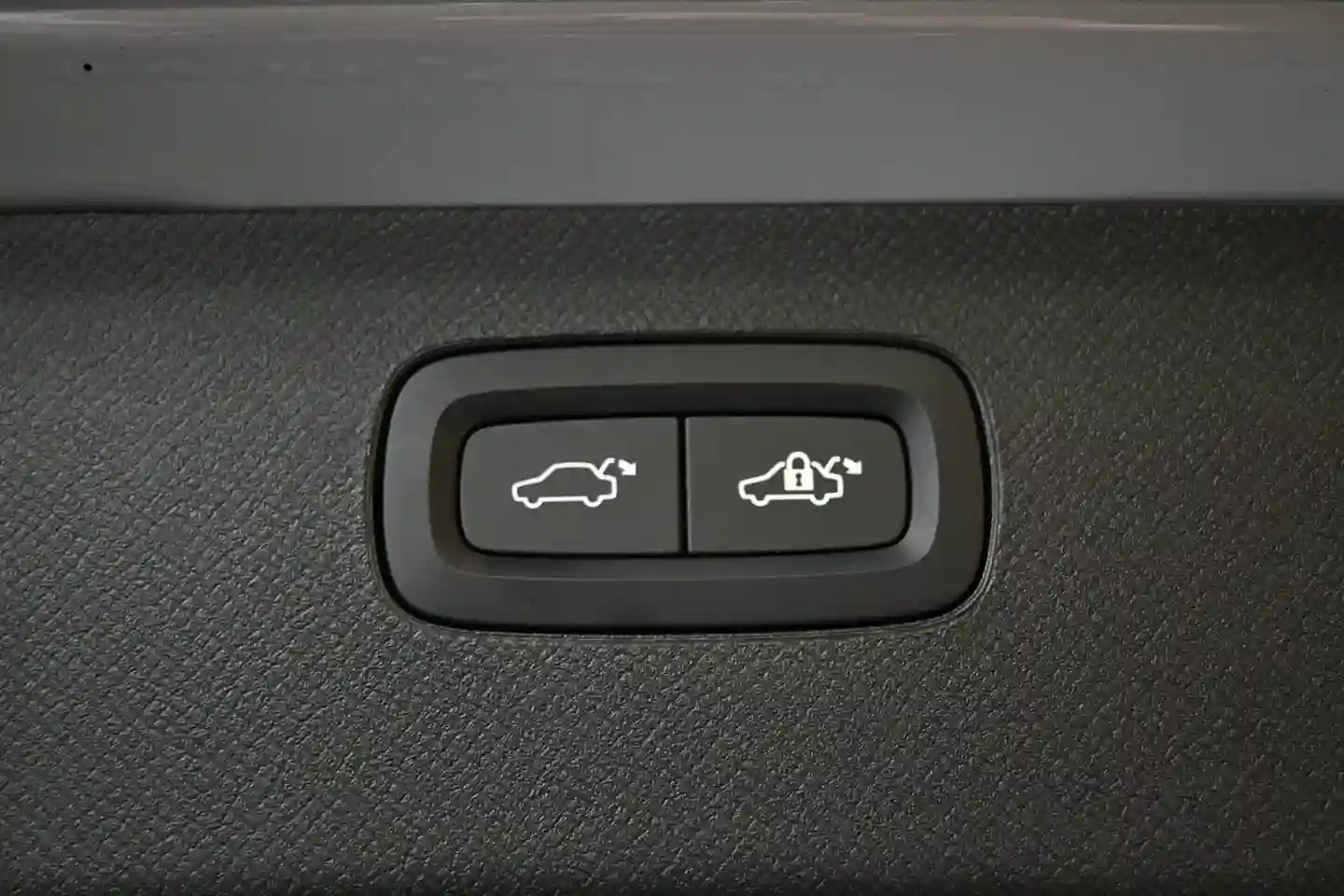Car Image - 7h8SUBjdtpQz7vkv2F3MgF