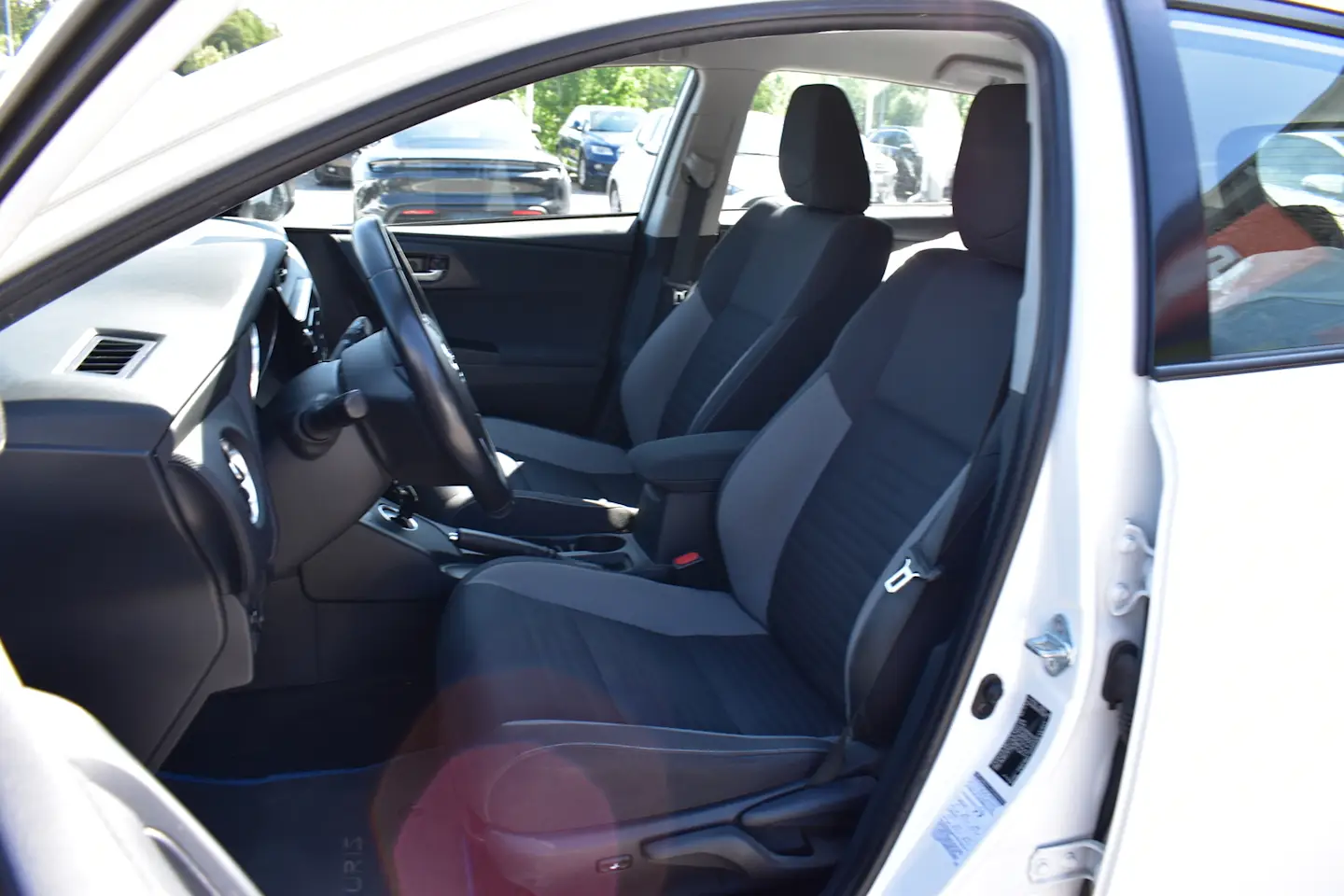 Car Image - 7hYANHZR8BQVNHBYTUqbjd